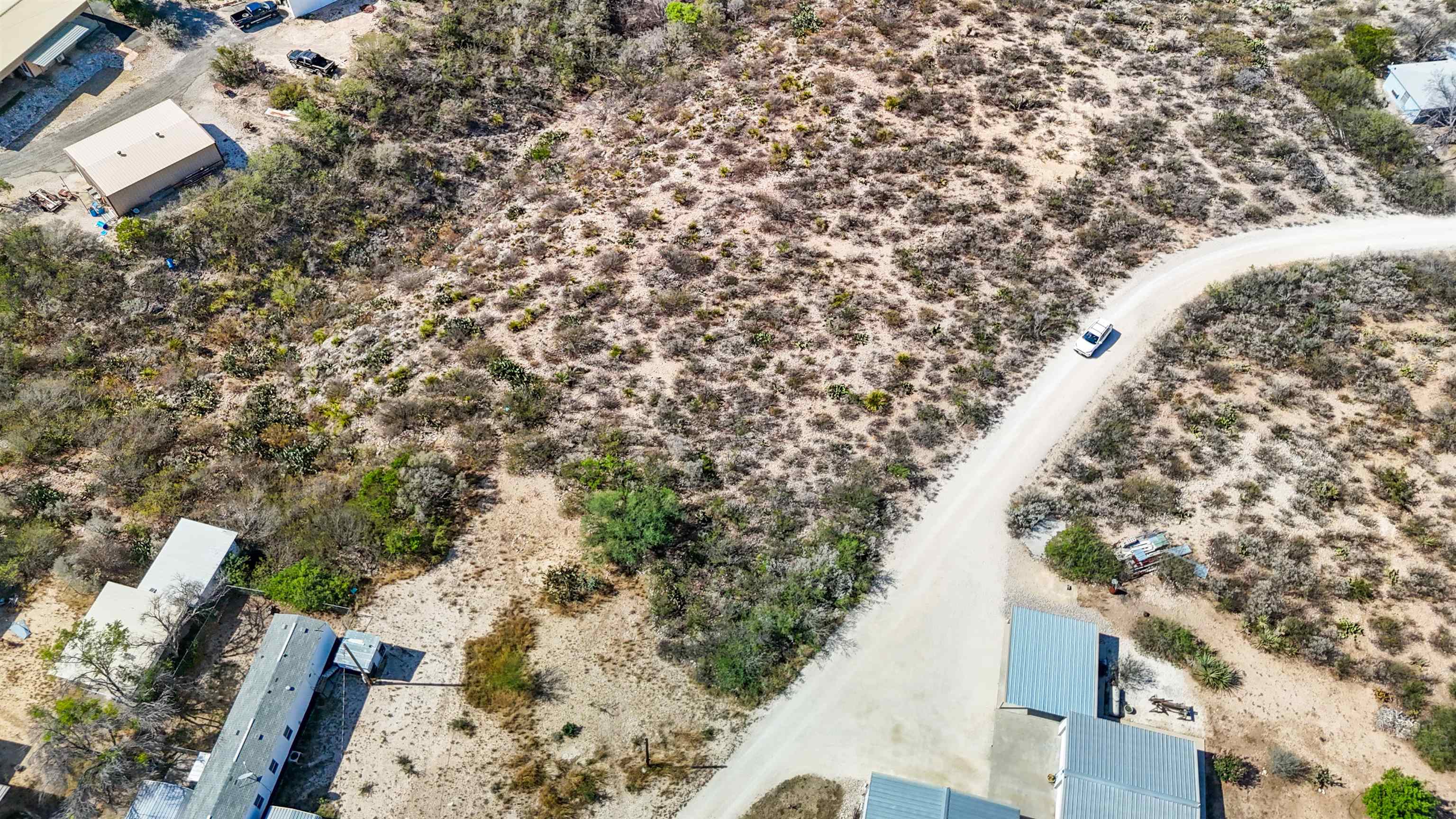 Image 12 of 13 For Lot 10 & 11 Shoreline