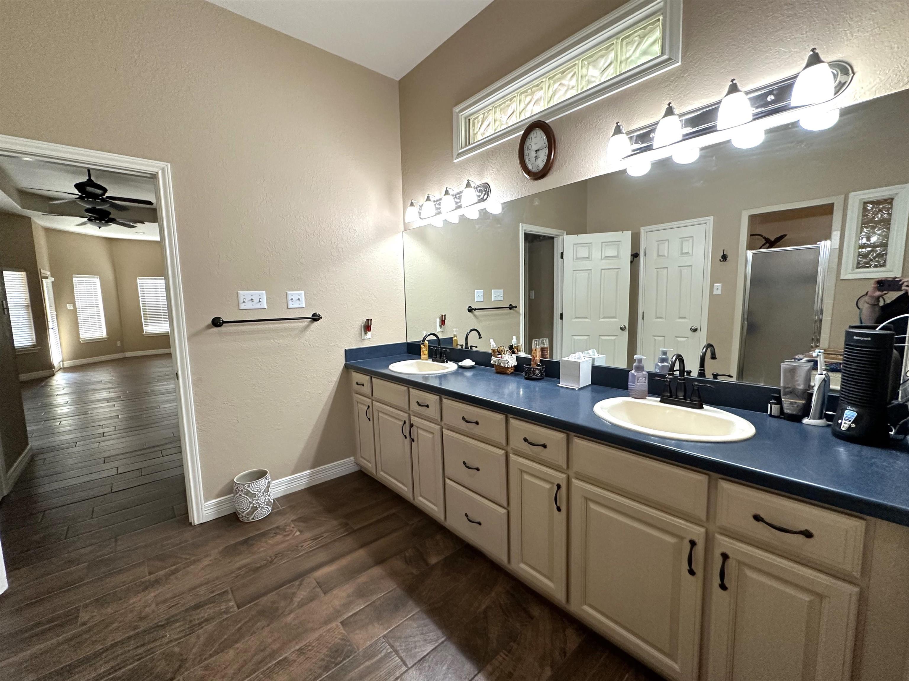 Image 28 of 39 For 100 Timber Rock