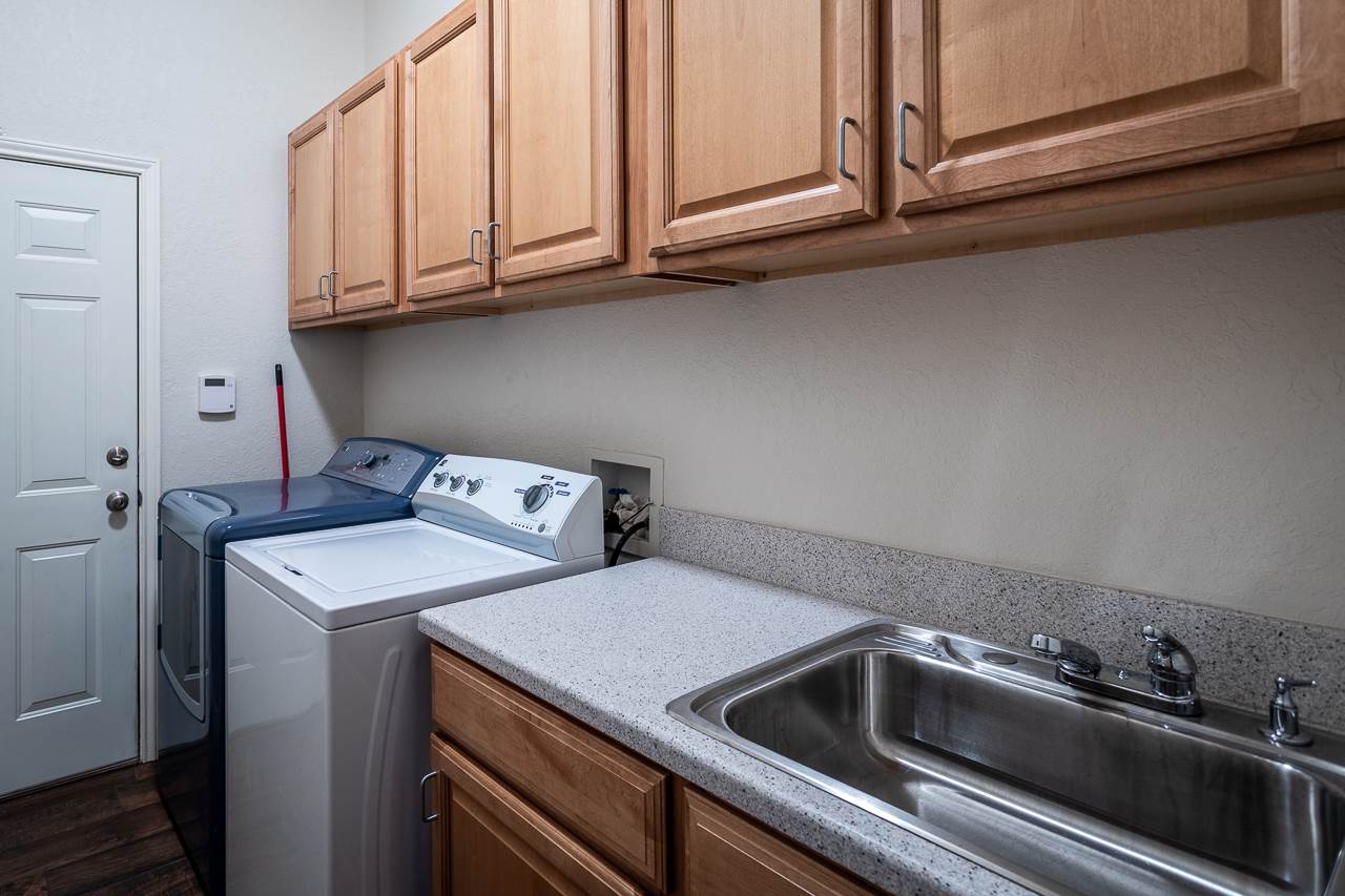 Image 38 of 39 For 100 Timber Rock