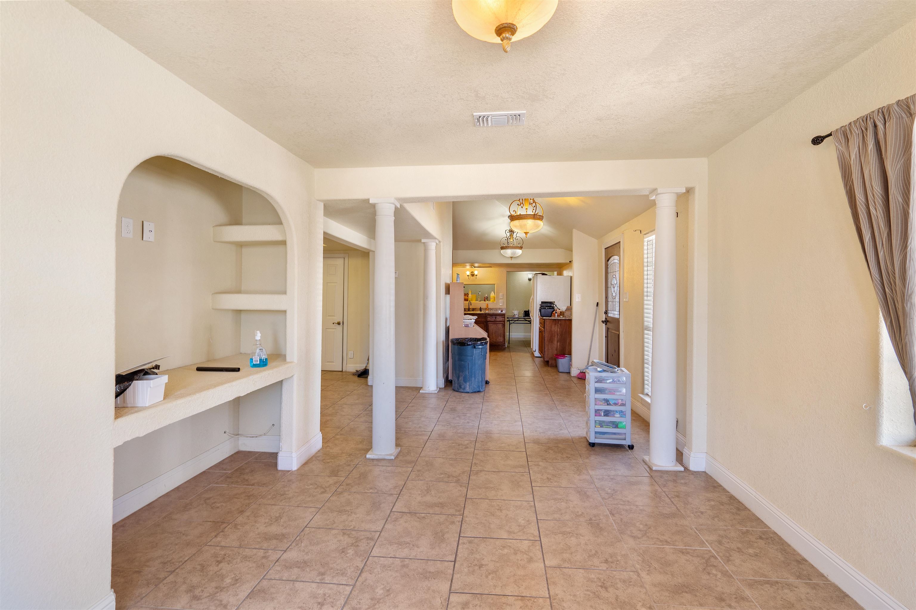 Image 10 of 42 For 908 2nd W 