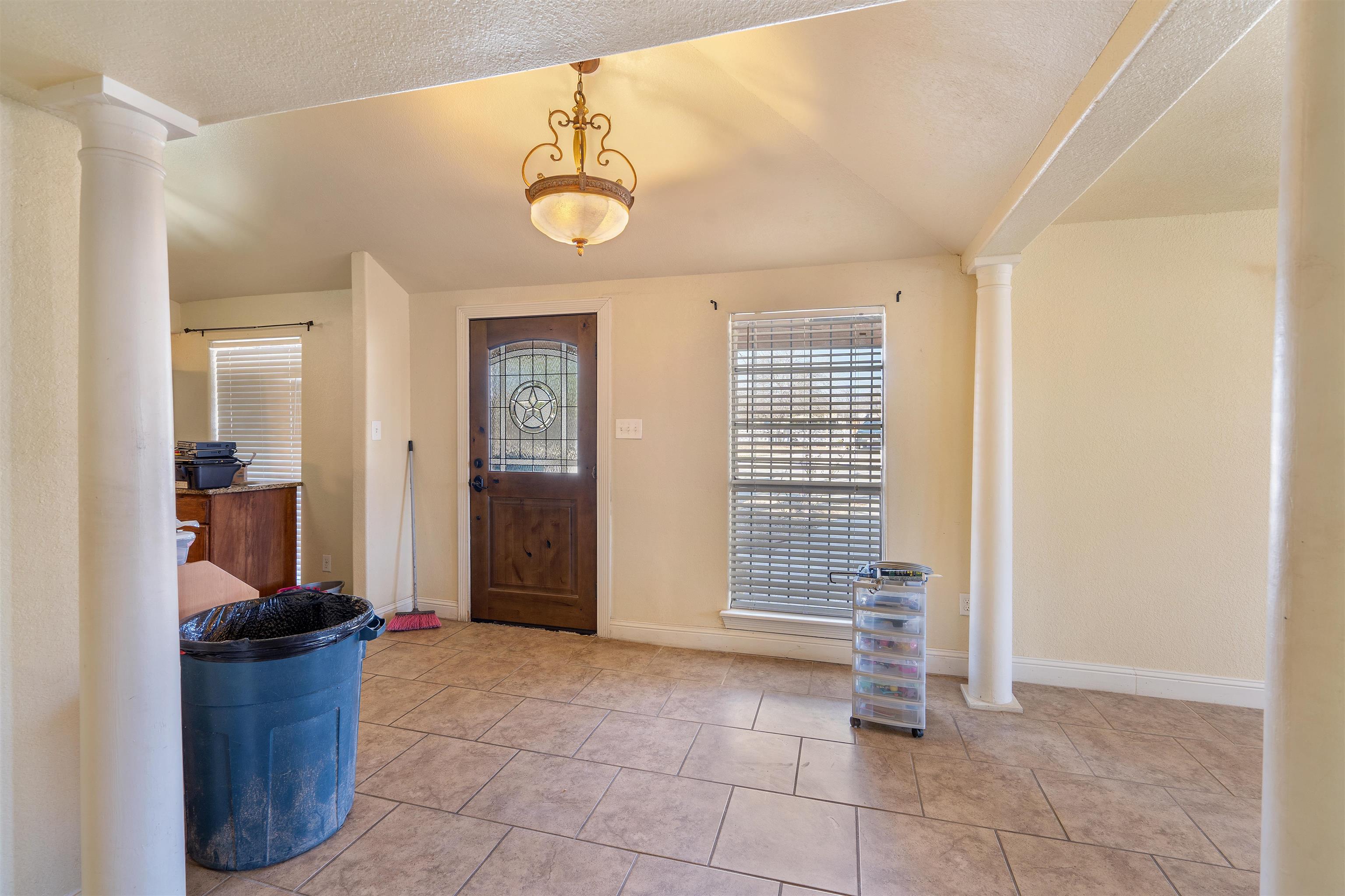 Image 8 of 42 For 908 2nd W 
