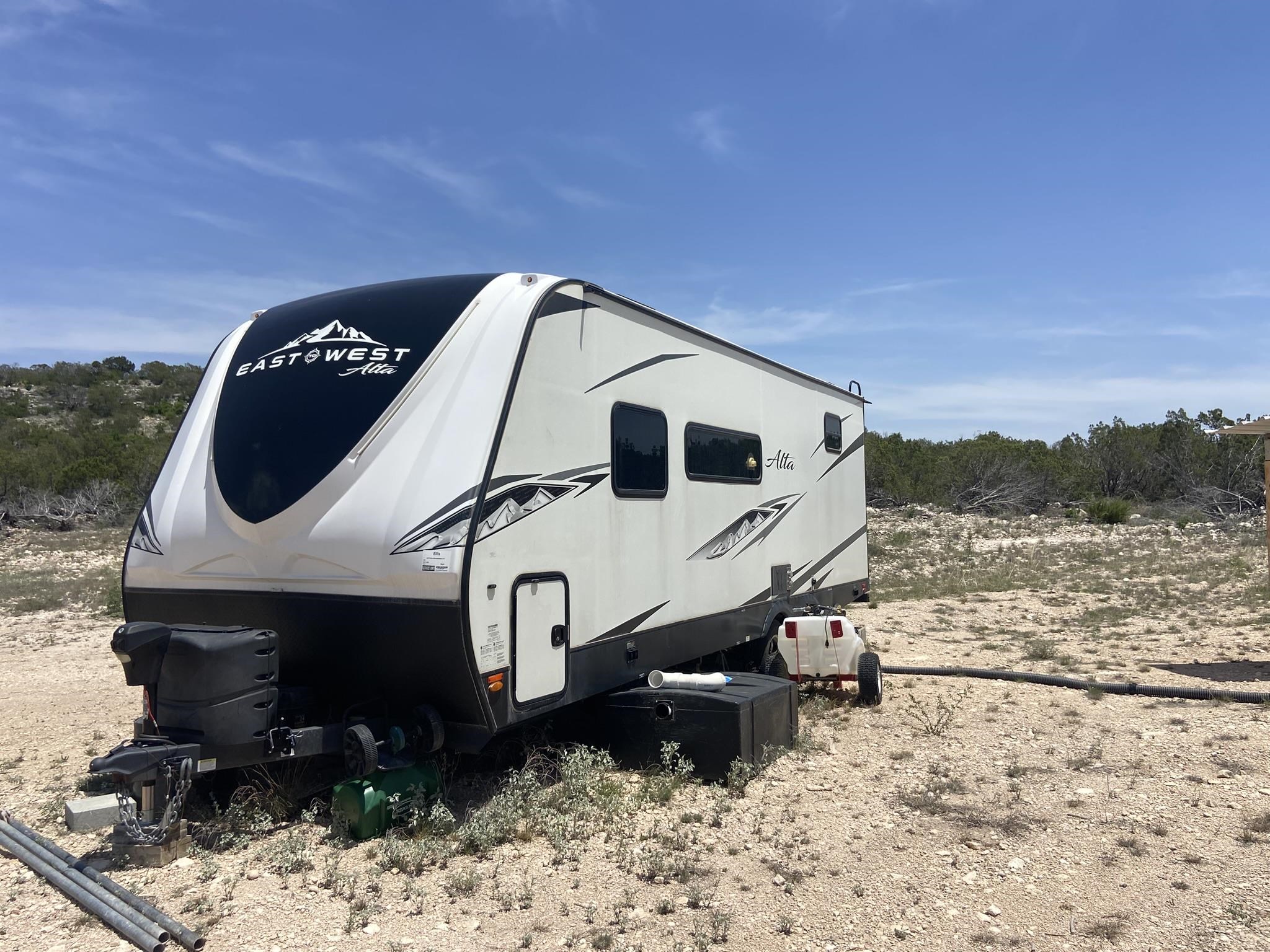 Image 37 of 50 For 1697 Van Cleef