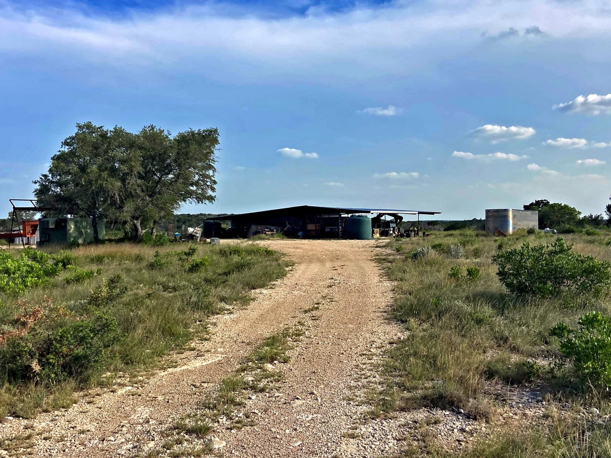 Image 11 of 49 For 000 J S Murry Ranch