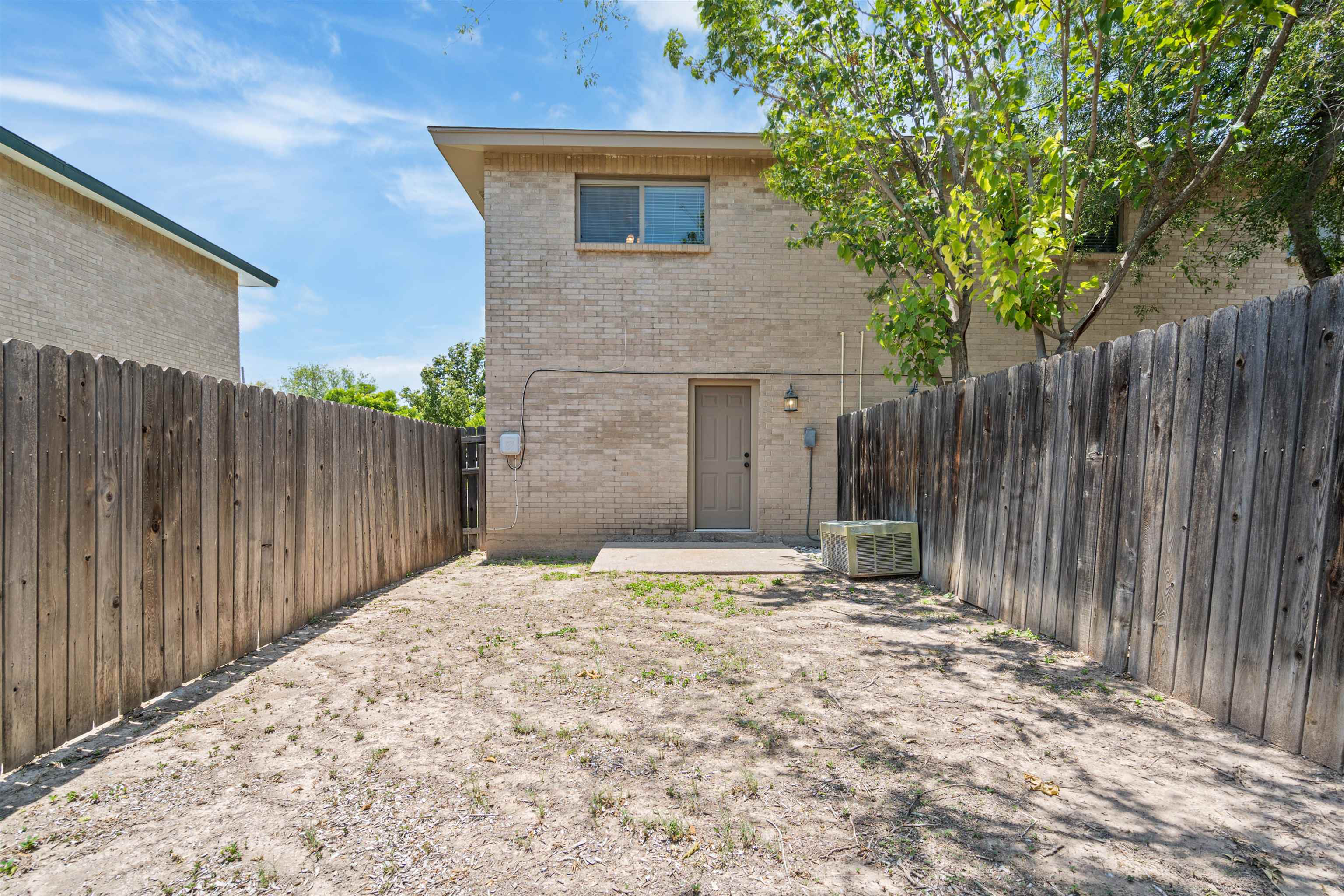 Image 27 of 27 For 111 A Rhonda Drive