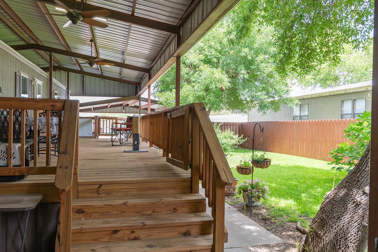 Image 27 of 30 For 11490 Hwy 90 Lot 146 W