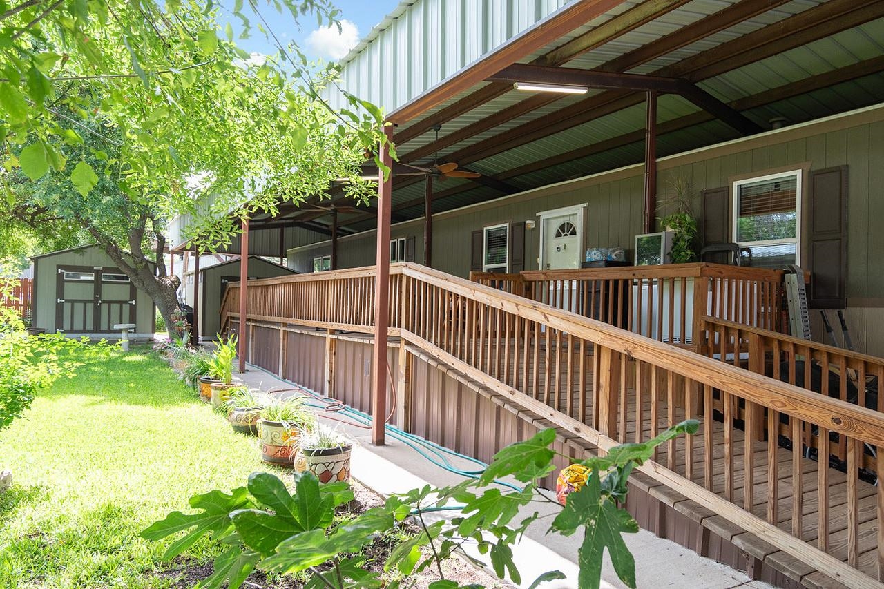 Image 3 of 30 For 11490 Hwy 90 Lot 146 W