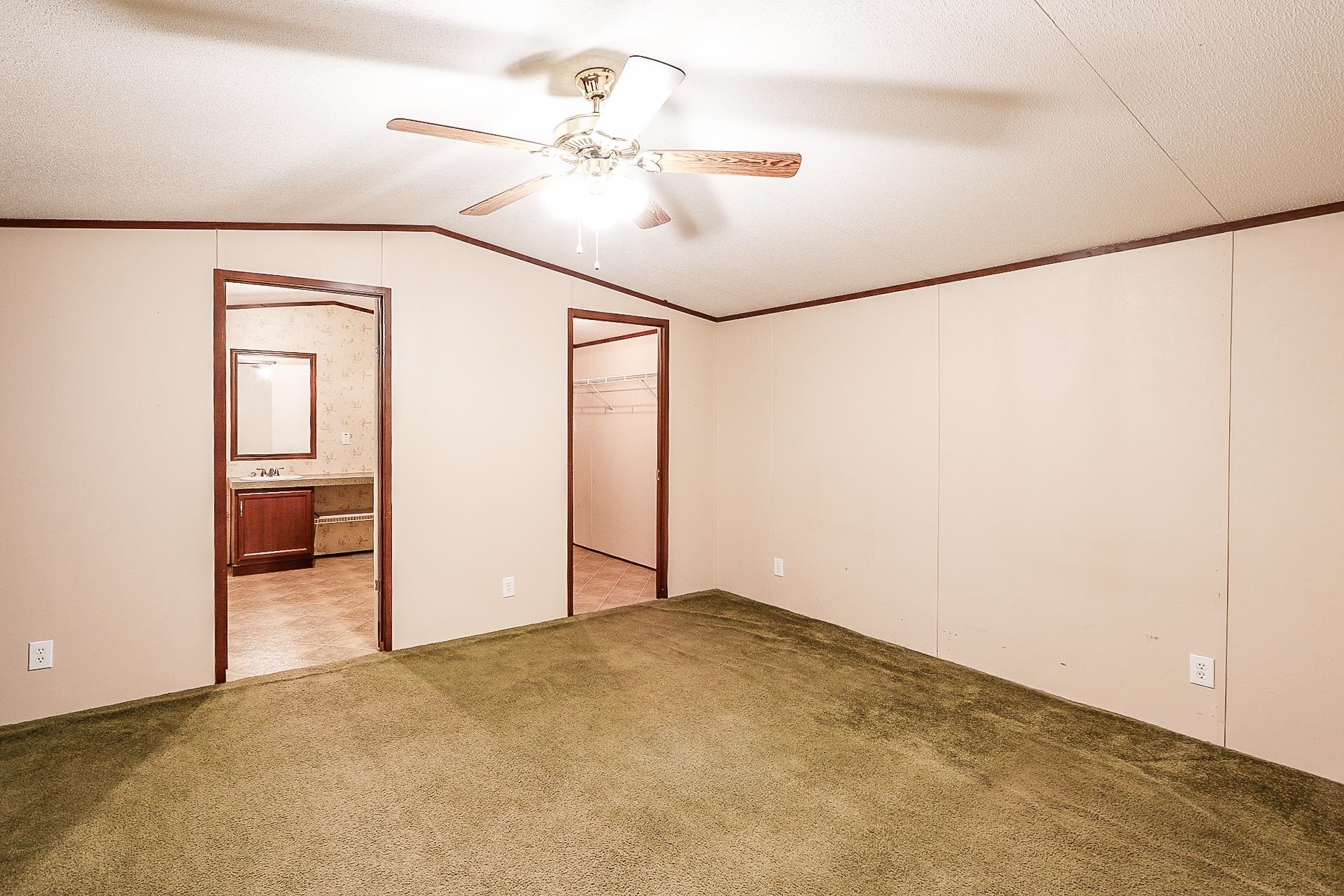 Image 8 of 13 For 218 Eagle Way