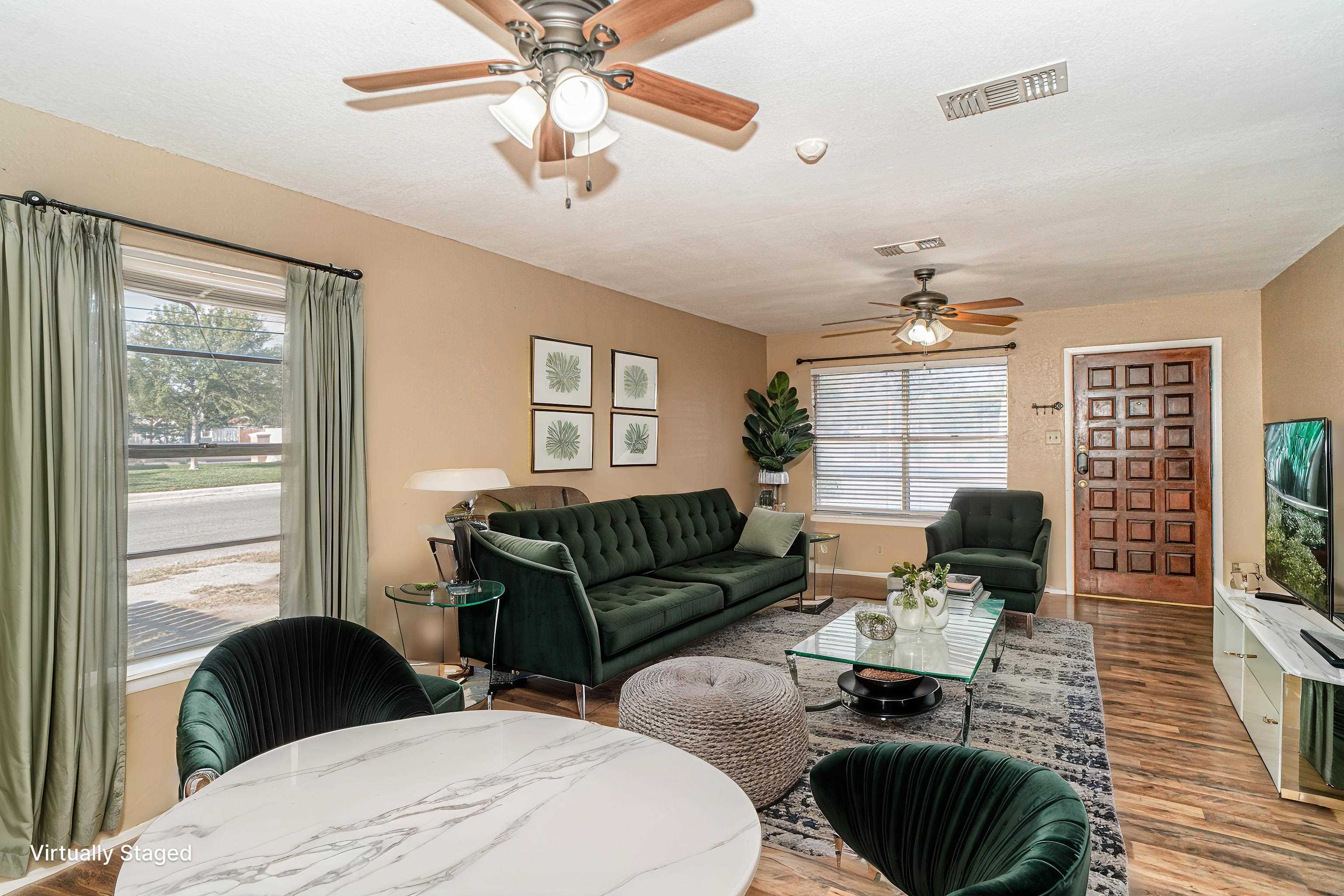 Image 5 of 21 For 908 Avenue Q