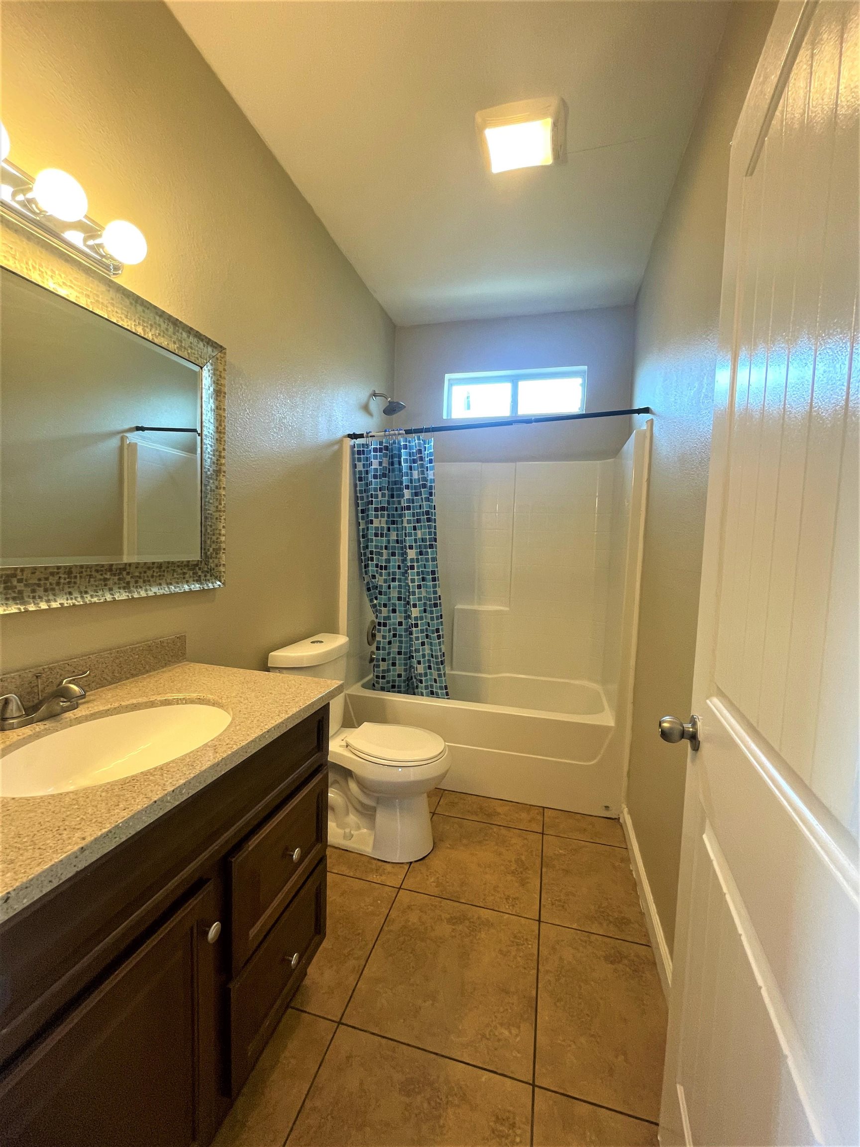Image 8 of 11 For 1014 Tesoro  
