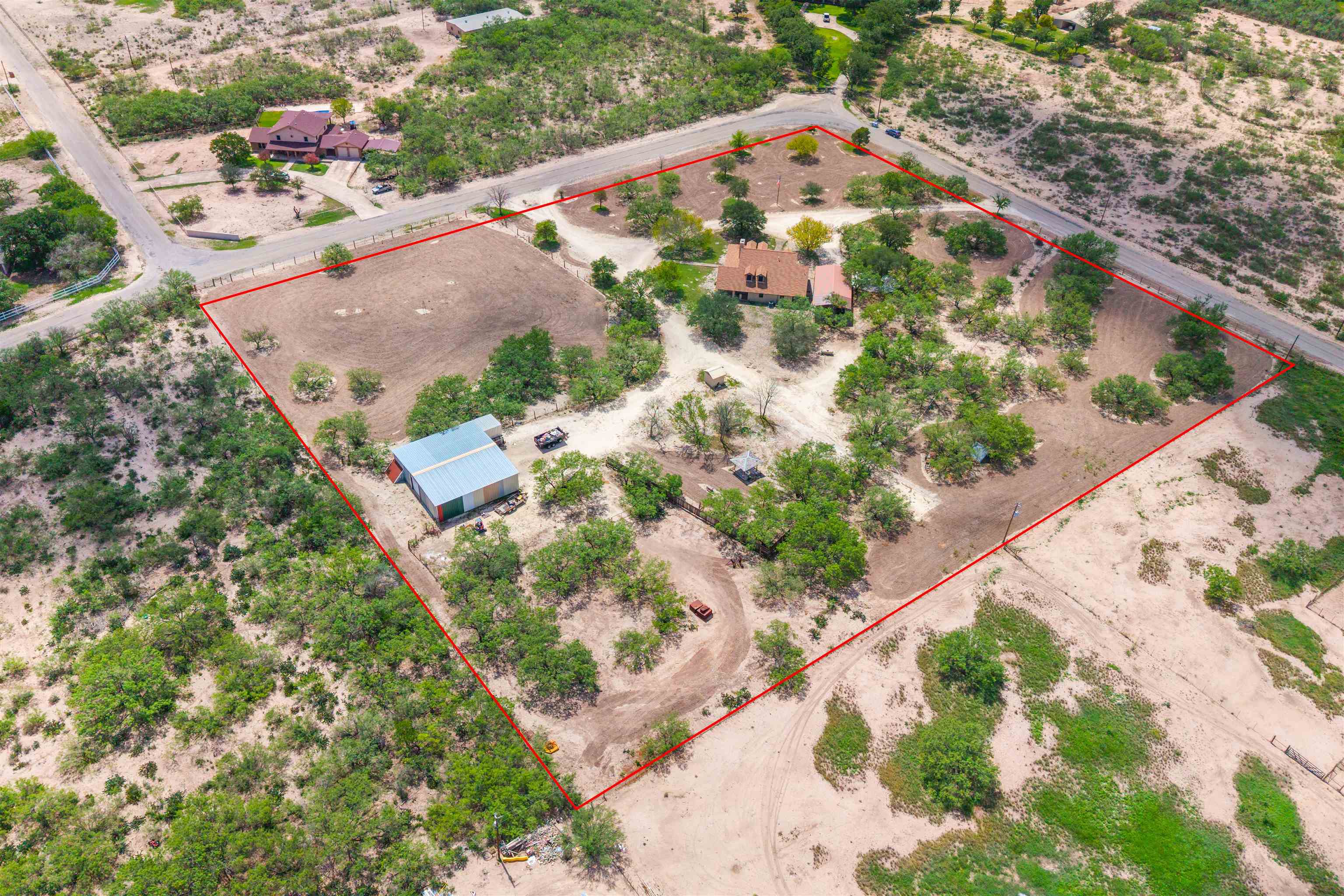 Image 45 of 48 For 1072 Packsaddle Circle