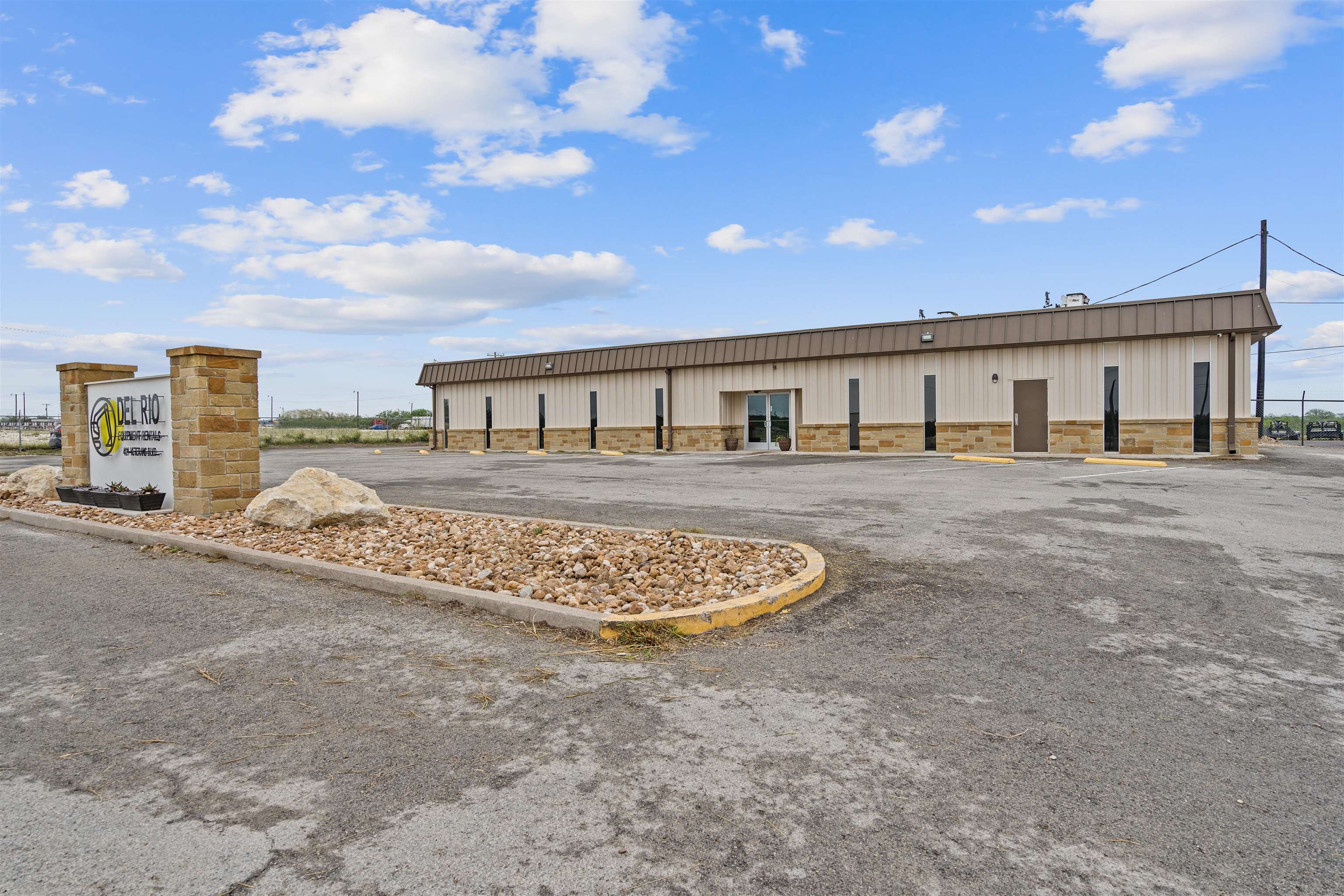 Details for 4121 Veterans Blvd, Del Rio, TX 78840