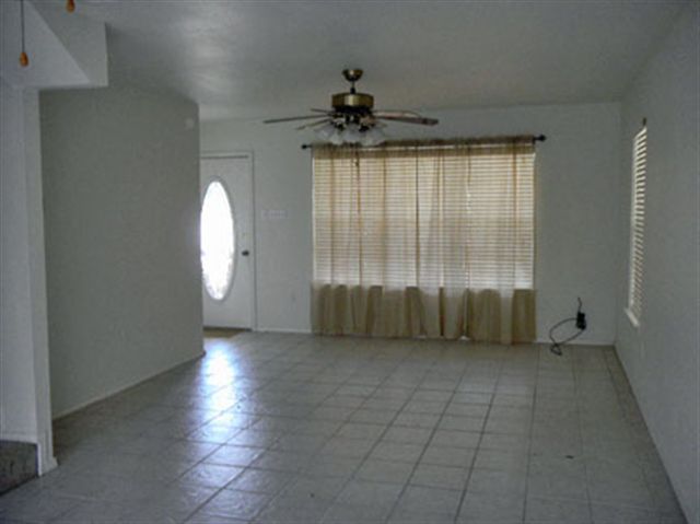 Image 3 of 8 For 622 Lisa