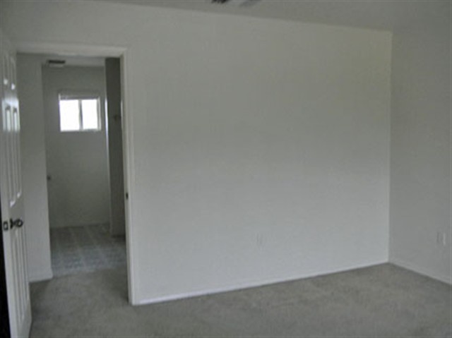 Image 8 of 8 For 622 Lisa