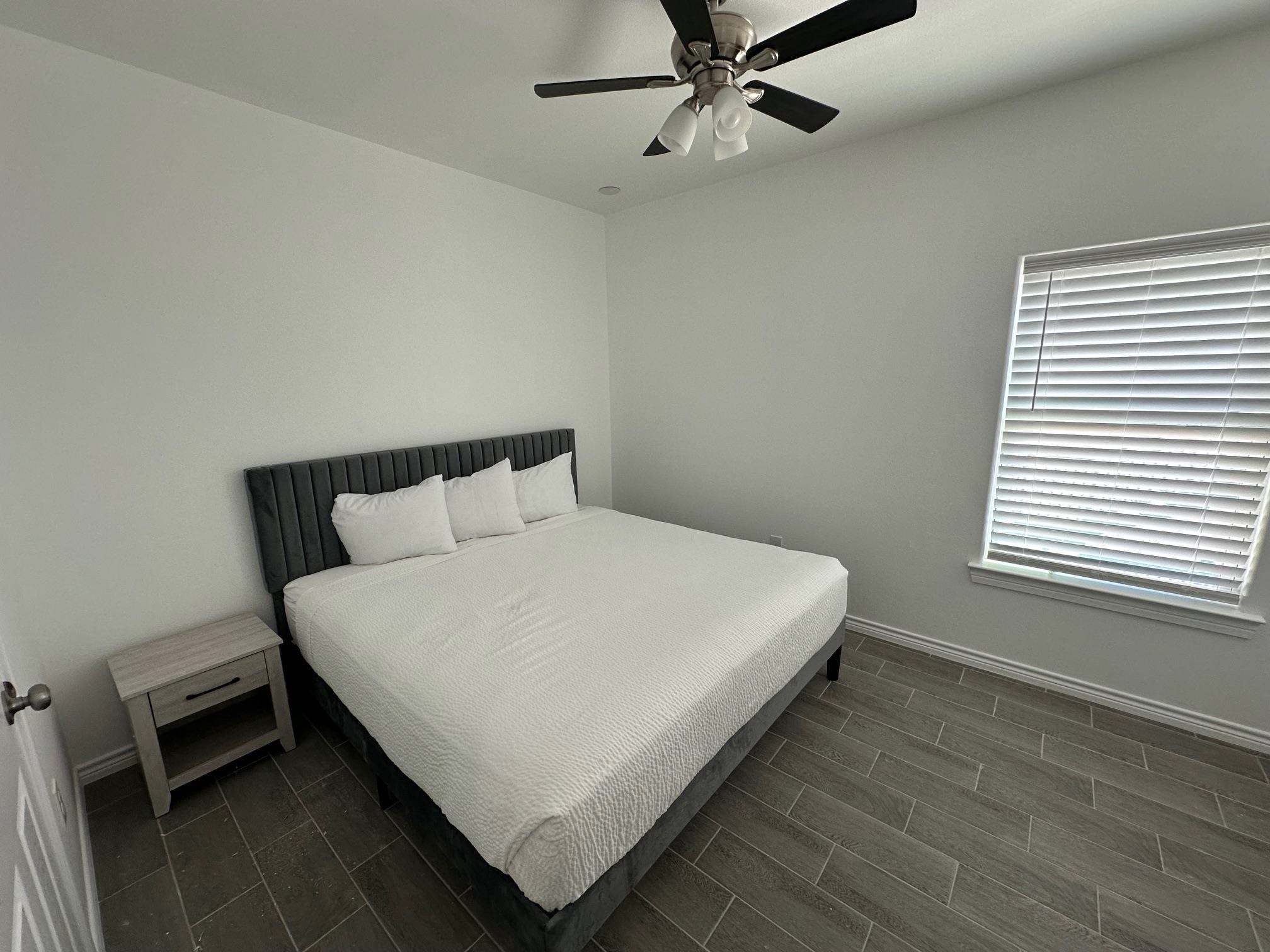 Image 13 of 46 For 167 Miers