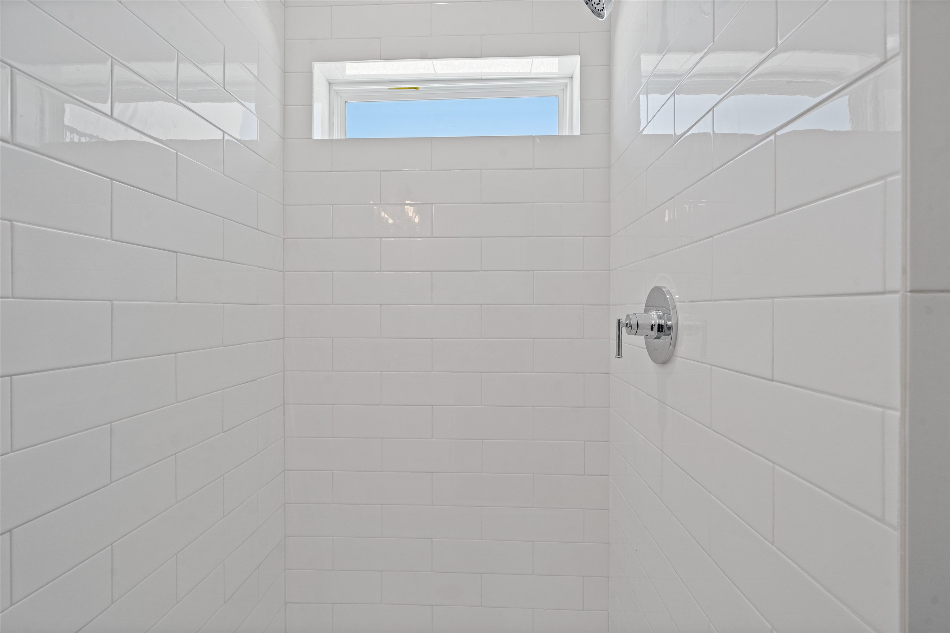 Image 43 of 46 For 167 Miers