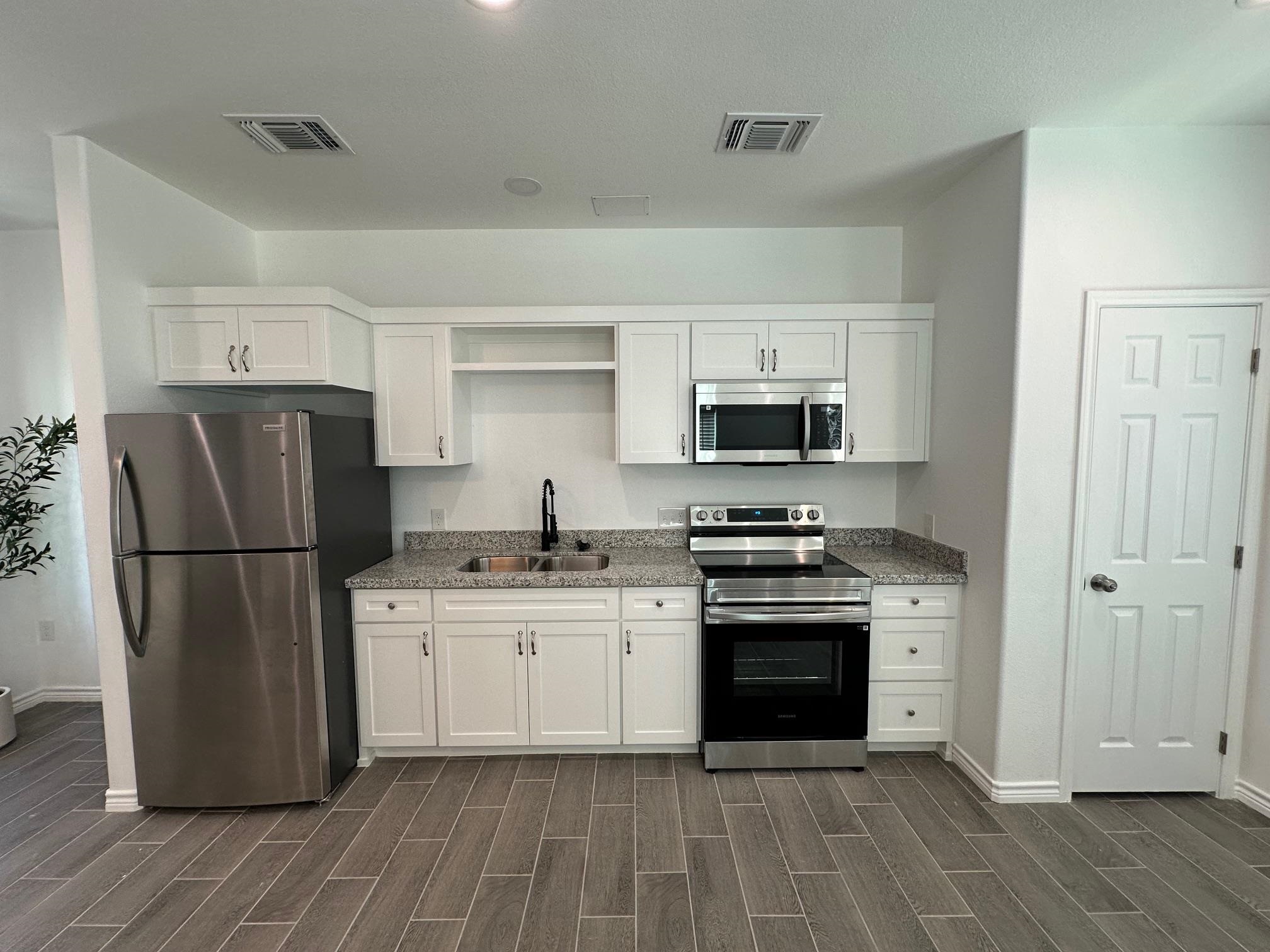 Image 6 of 46 For 167 Miers