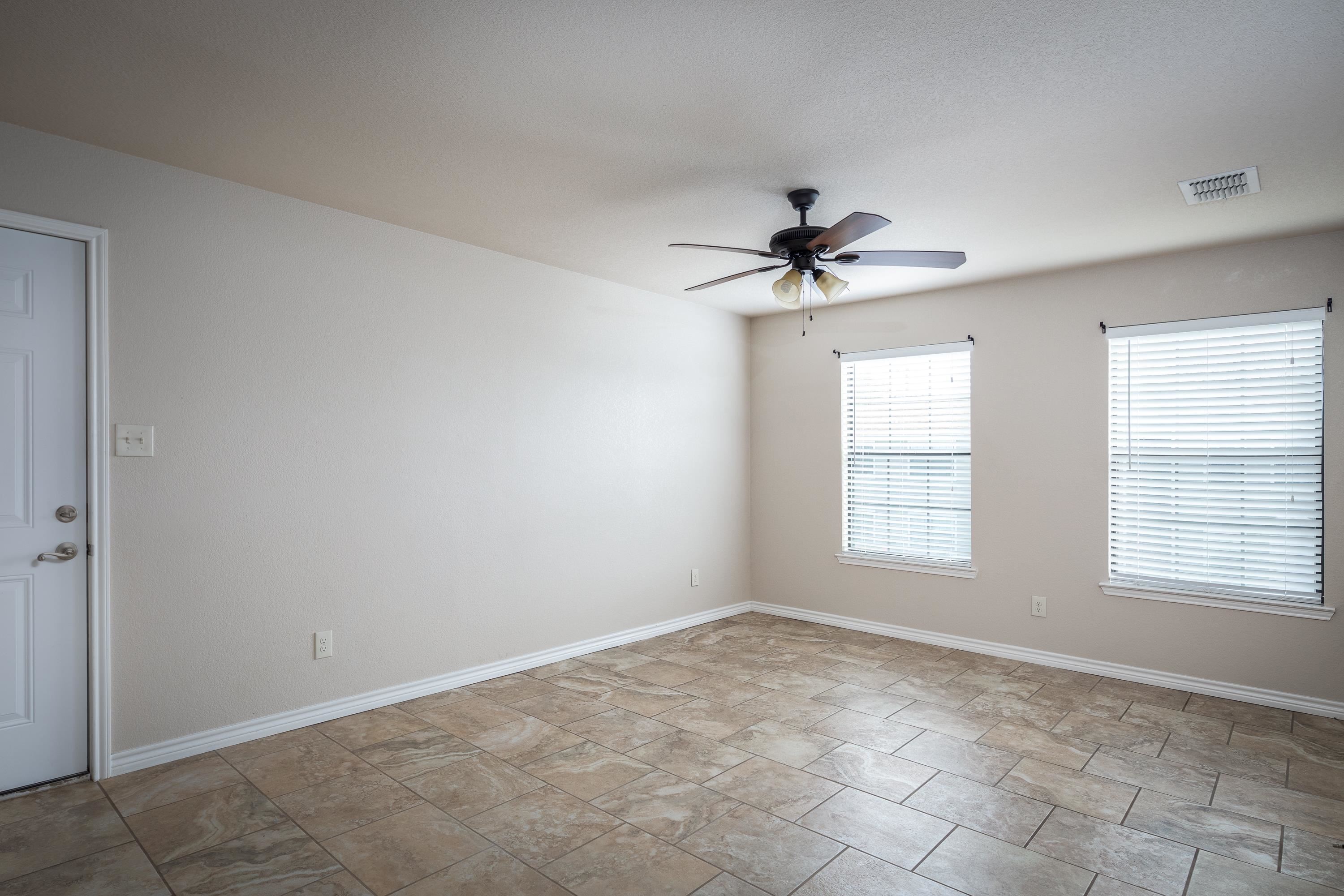 Image 3 of 13 For 1305 Kings