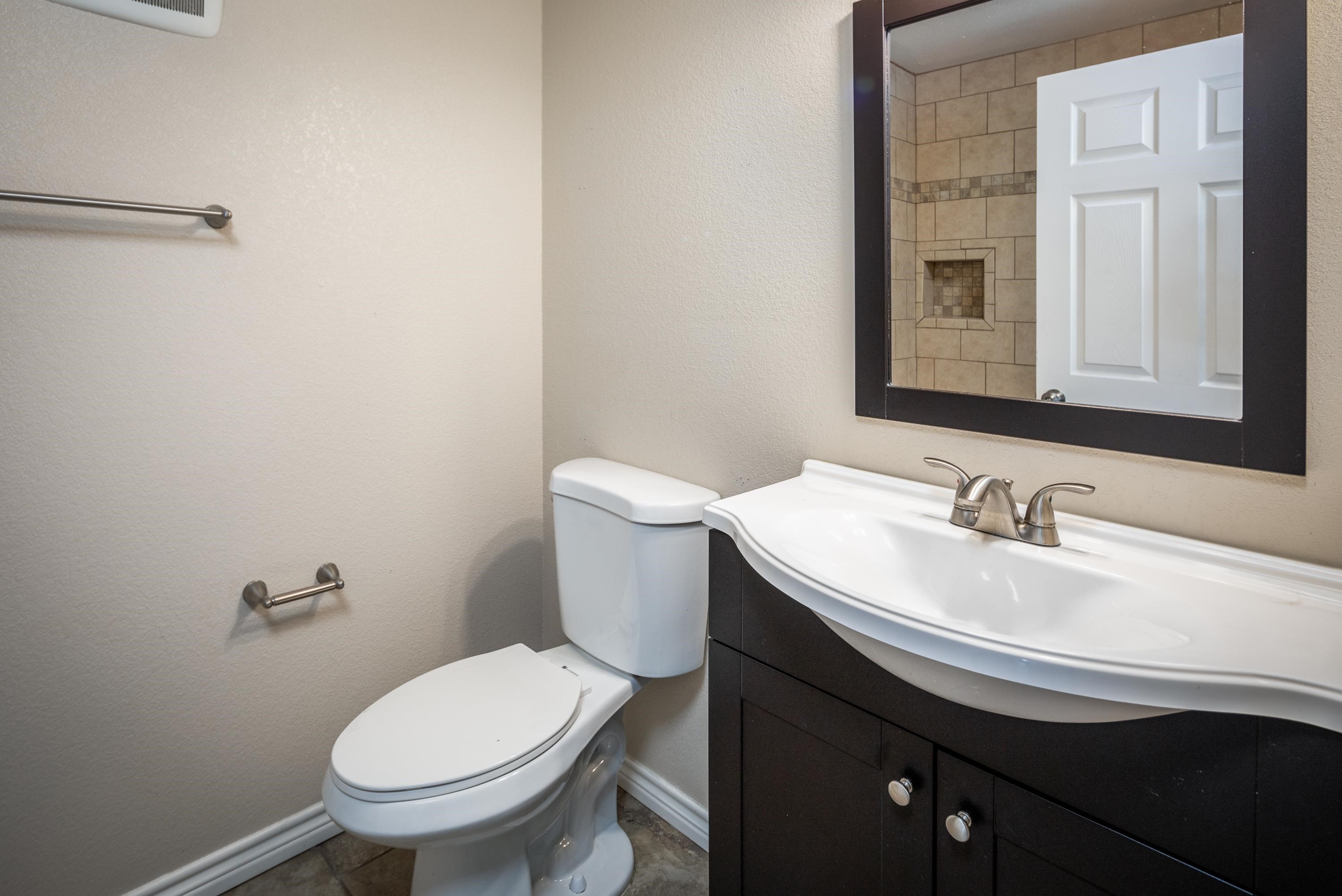 Image 9 of 13 For 1305 Kings