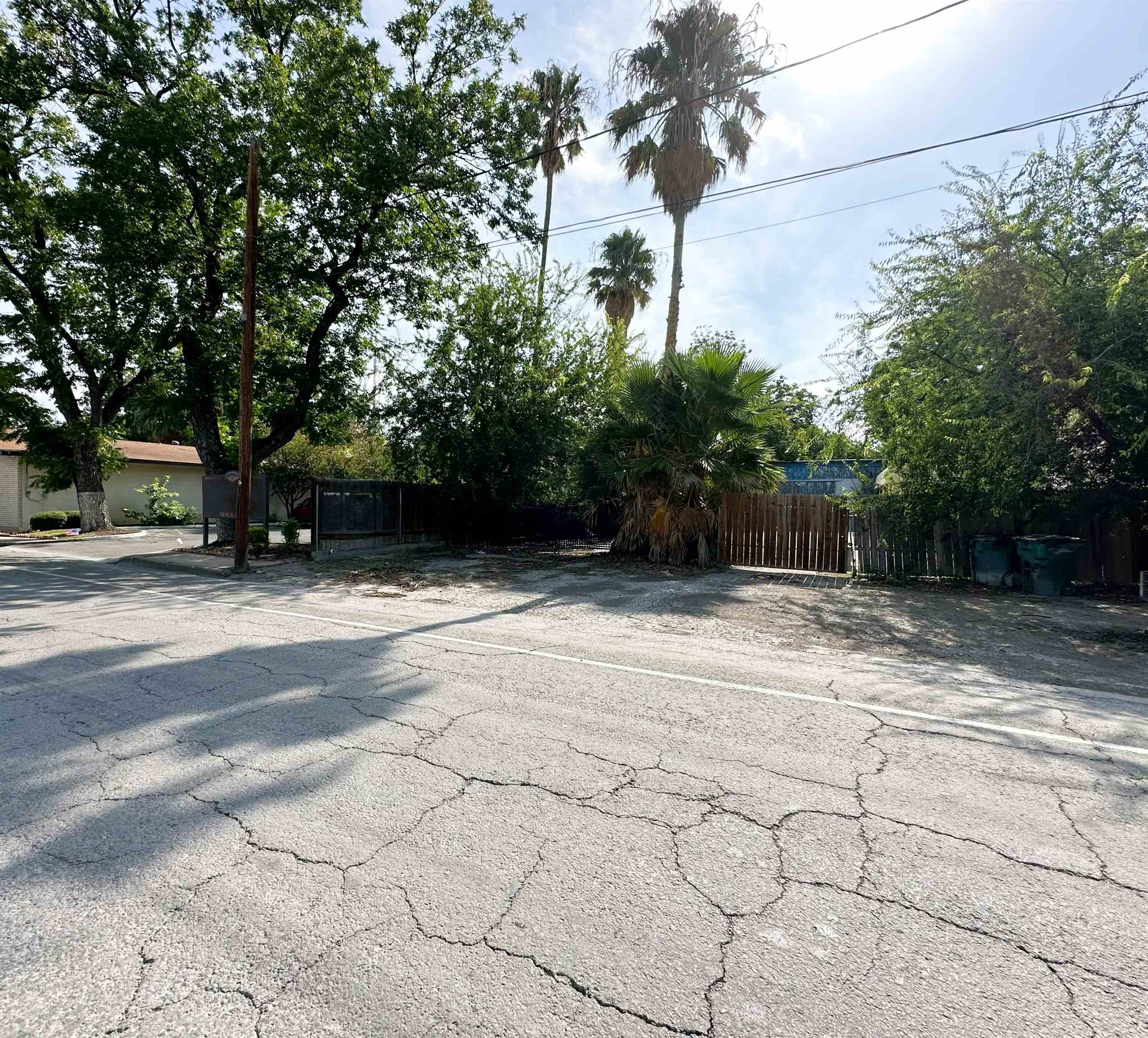 Details for 1012 Main S, Del Rio, TX 78840