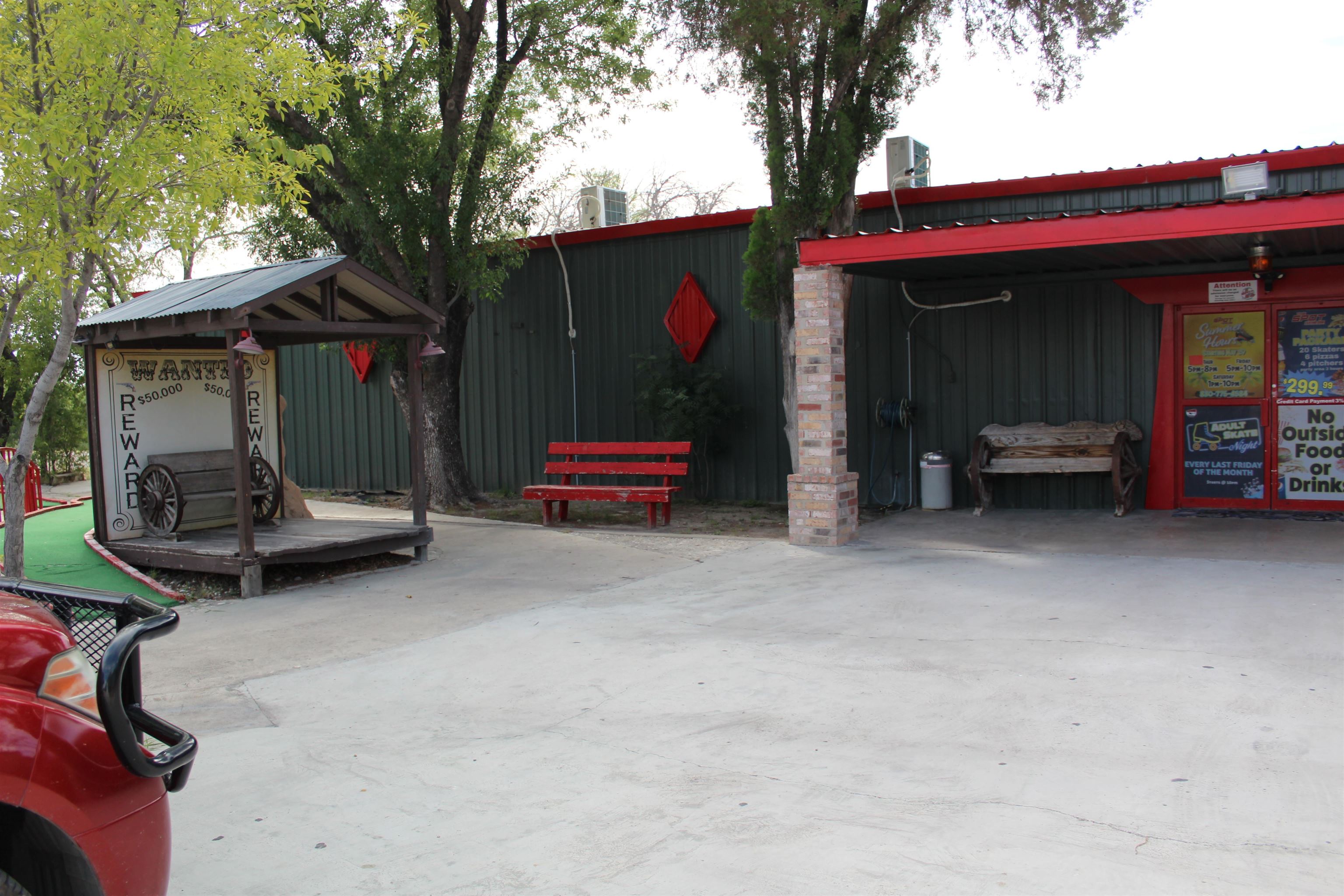 Image 9 of 24 For 301 Margaret