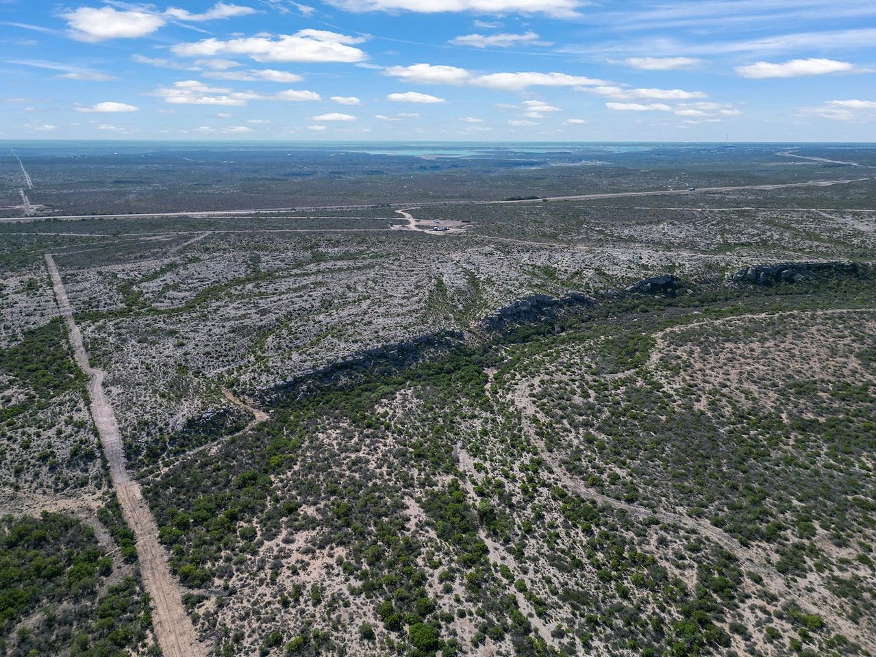 Image 11 of 50 For 1290 Acres Hwy 90 W