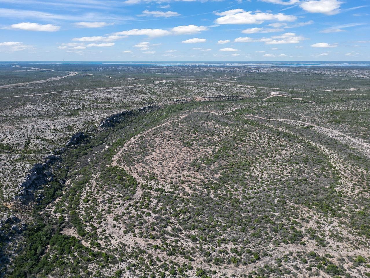 Image 12 of 50 For 1290 Acres Hwy 90 W