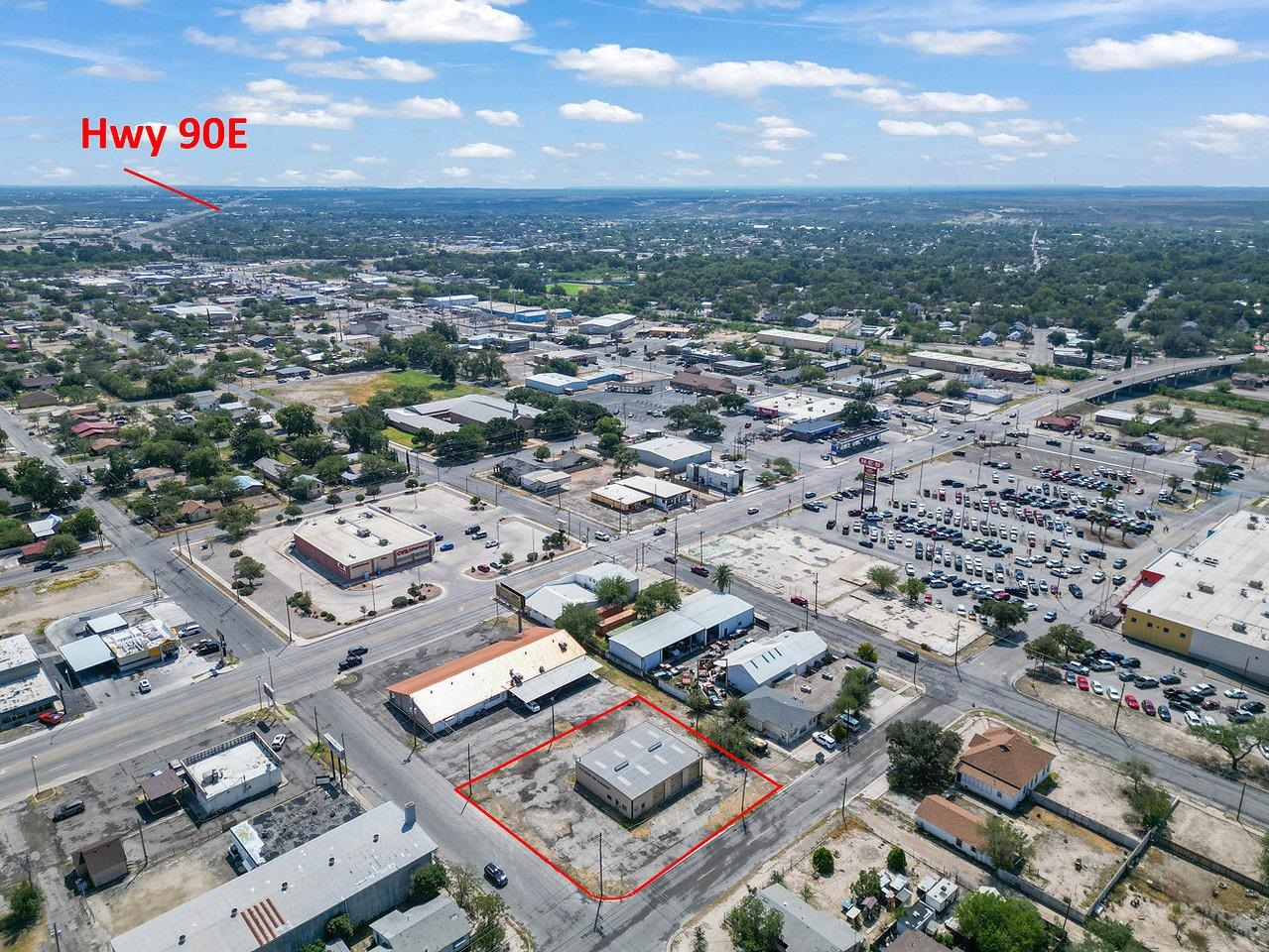 Image 13 of 17 For 401-403 3rd E