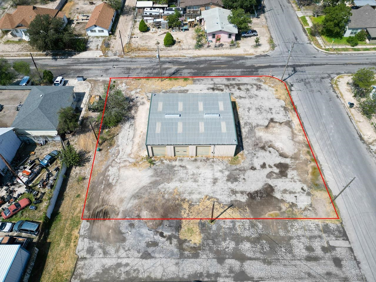 Image 14 of 17 For 401-403 3rd E