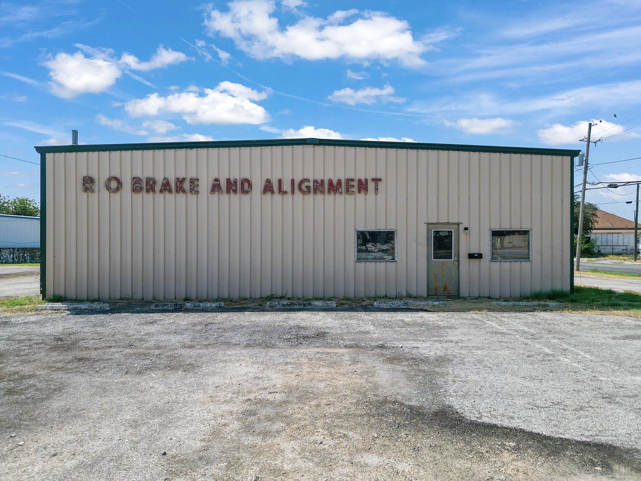 Image 15 of 17 For 401-403 3rd E