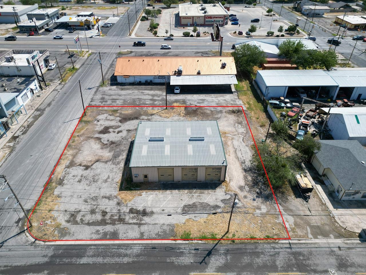 Image 4 of 17 For 401-403 3rd E