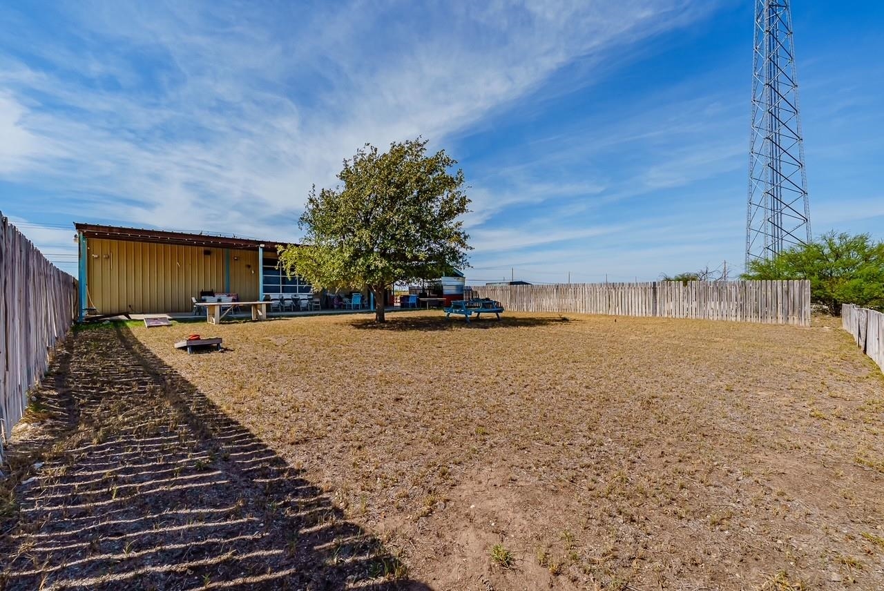 Image 12 of 50 For 9087 Us Highway 90 W