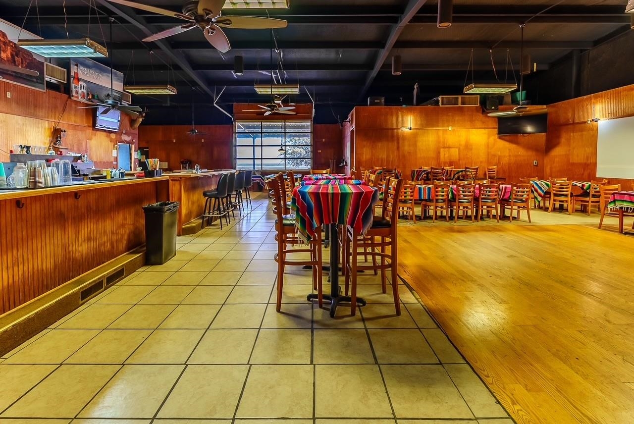 Image 14 of 50 For 9087 Us Highway 90 W