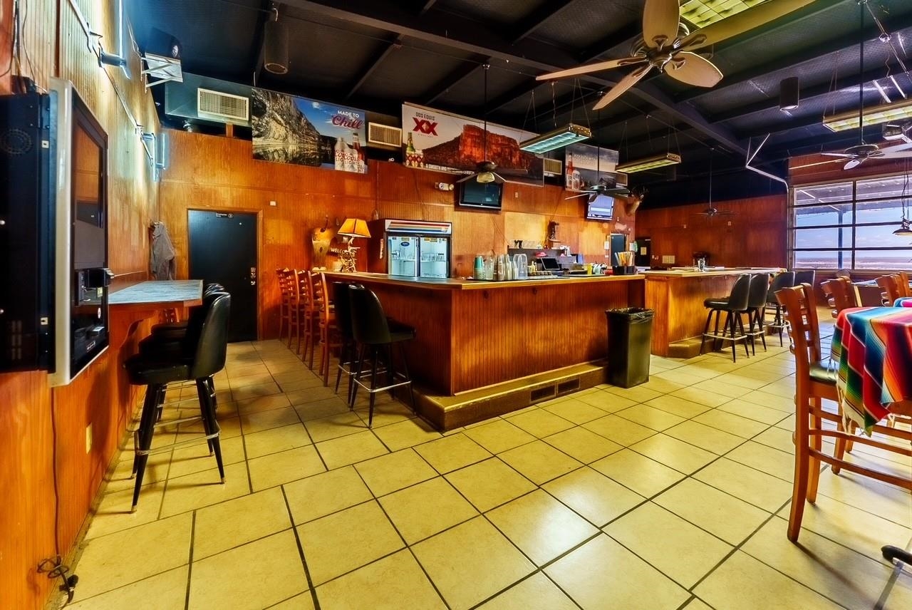 Image 15 of 50 For 9087 Us Highway 90 W