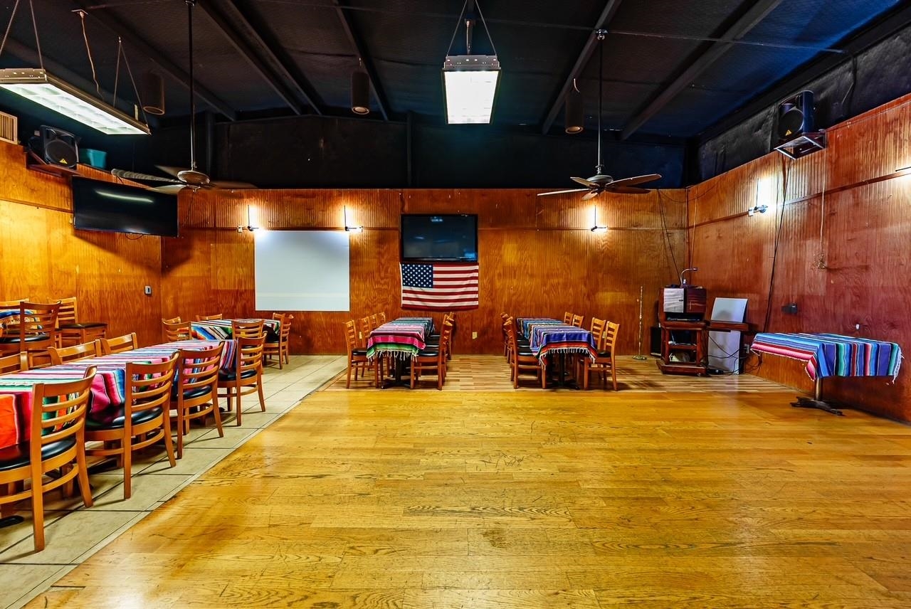 Image 17 of 50 For 9087 Us Highway 90 W