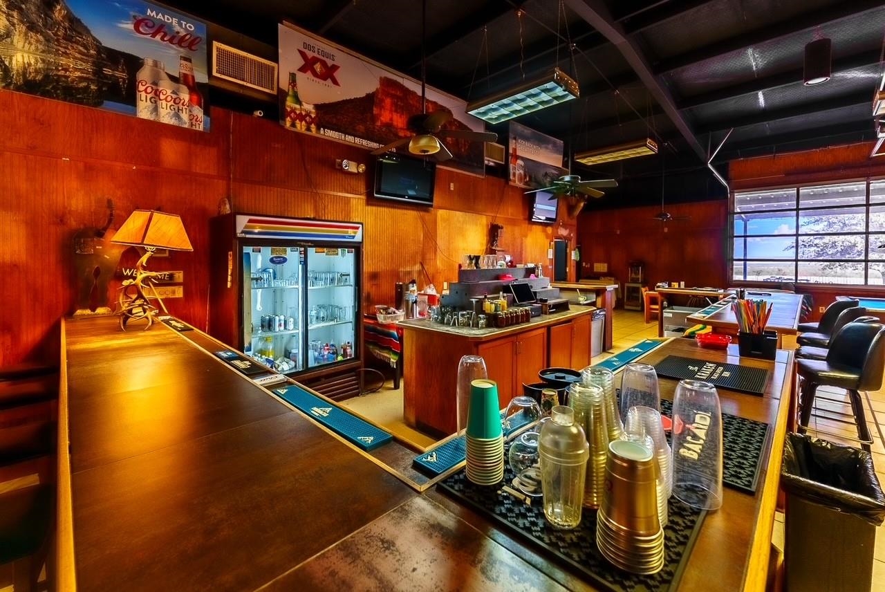 Image 22 of 50 For 9087 Us Highway 90 W