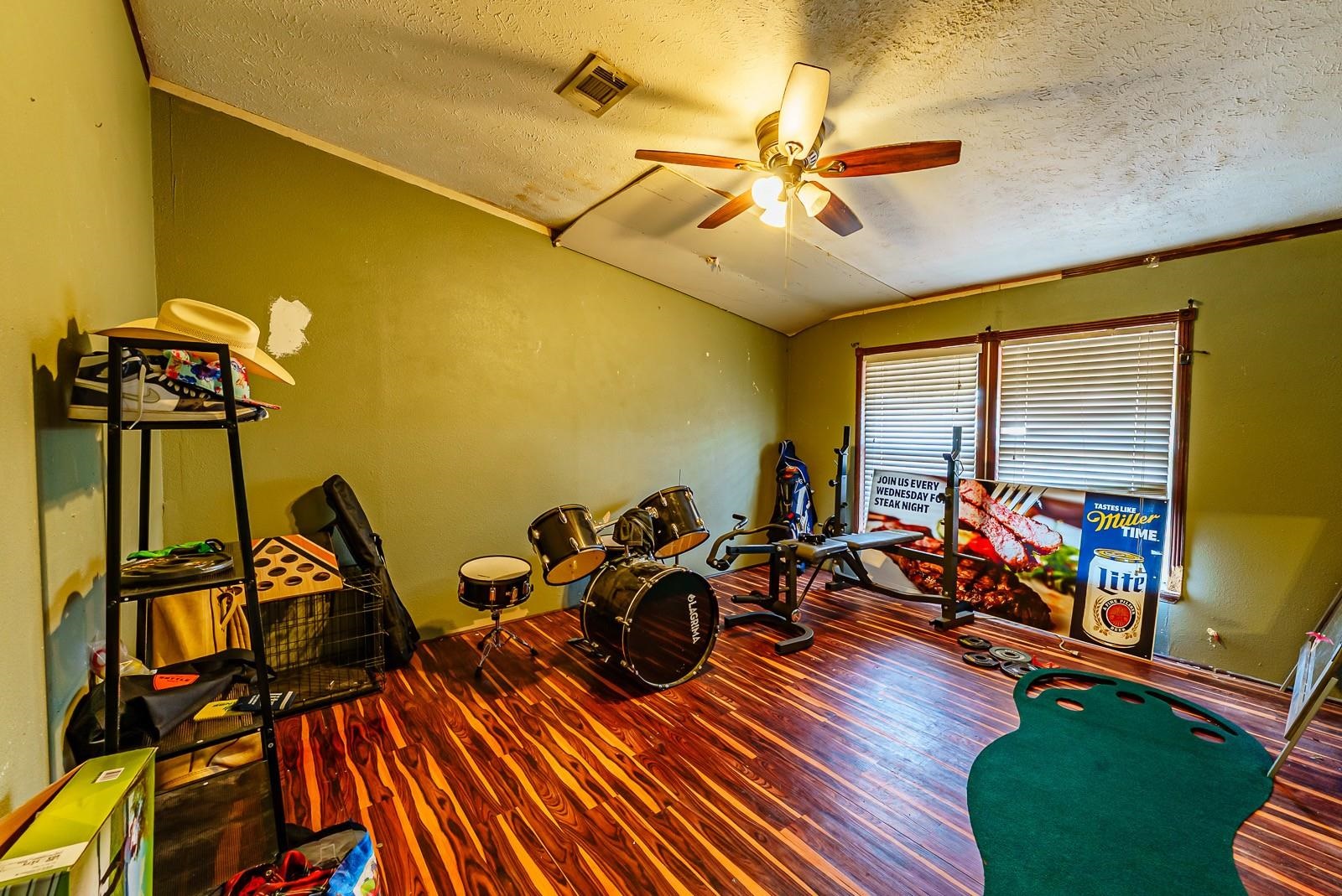 Image 42 of 50 For 9087 Us Highway 90 W