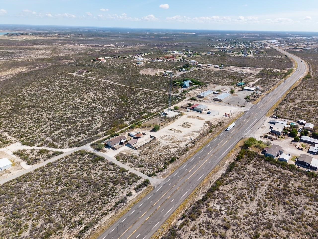 Image 48 of 50 For 9087 Us Highway 90 W