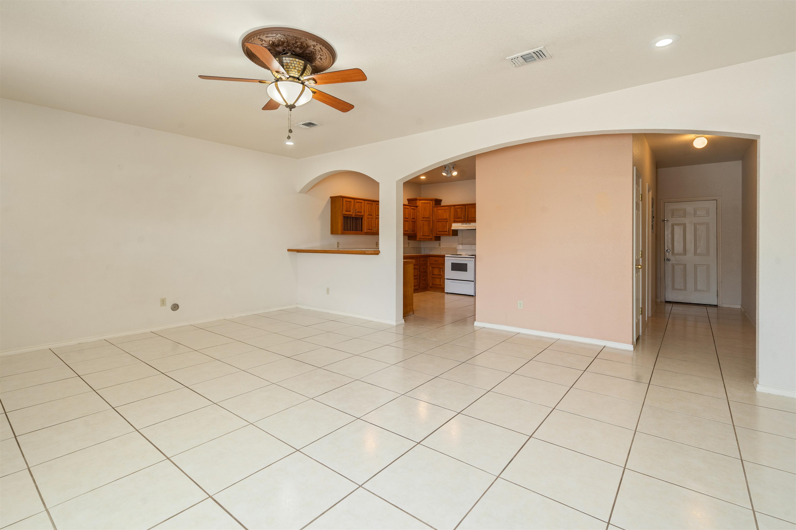 Image 12 of 26 For 113 Ramon Cardenas