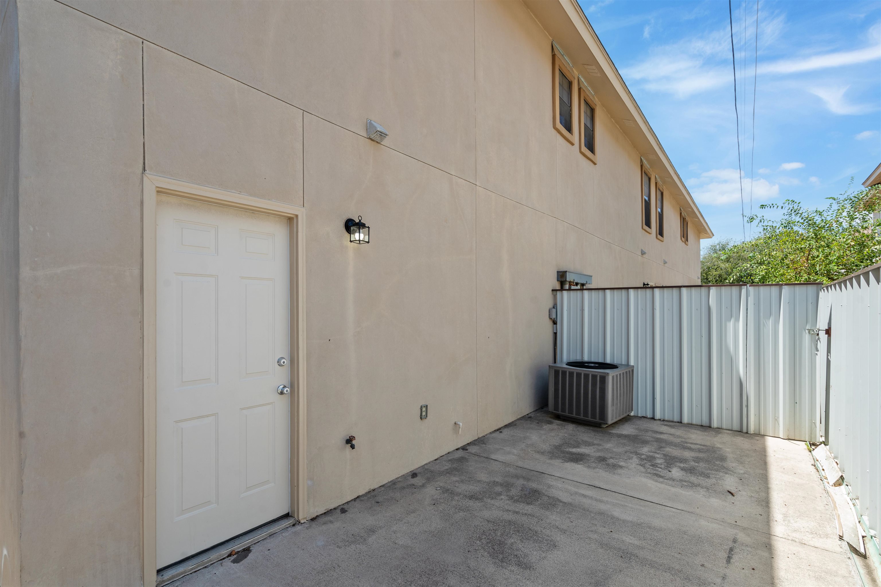 Image 26 of 26 For 113 Ramon Cardenas