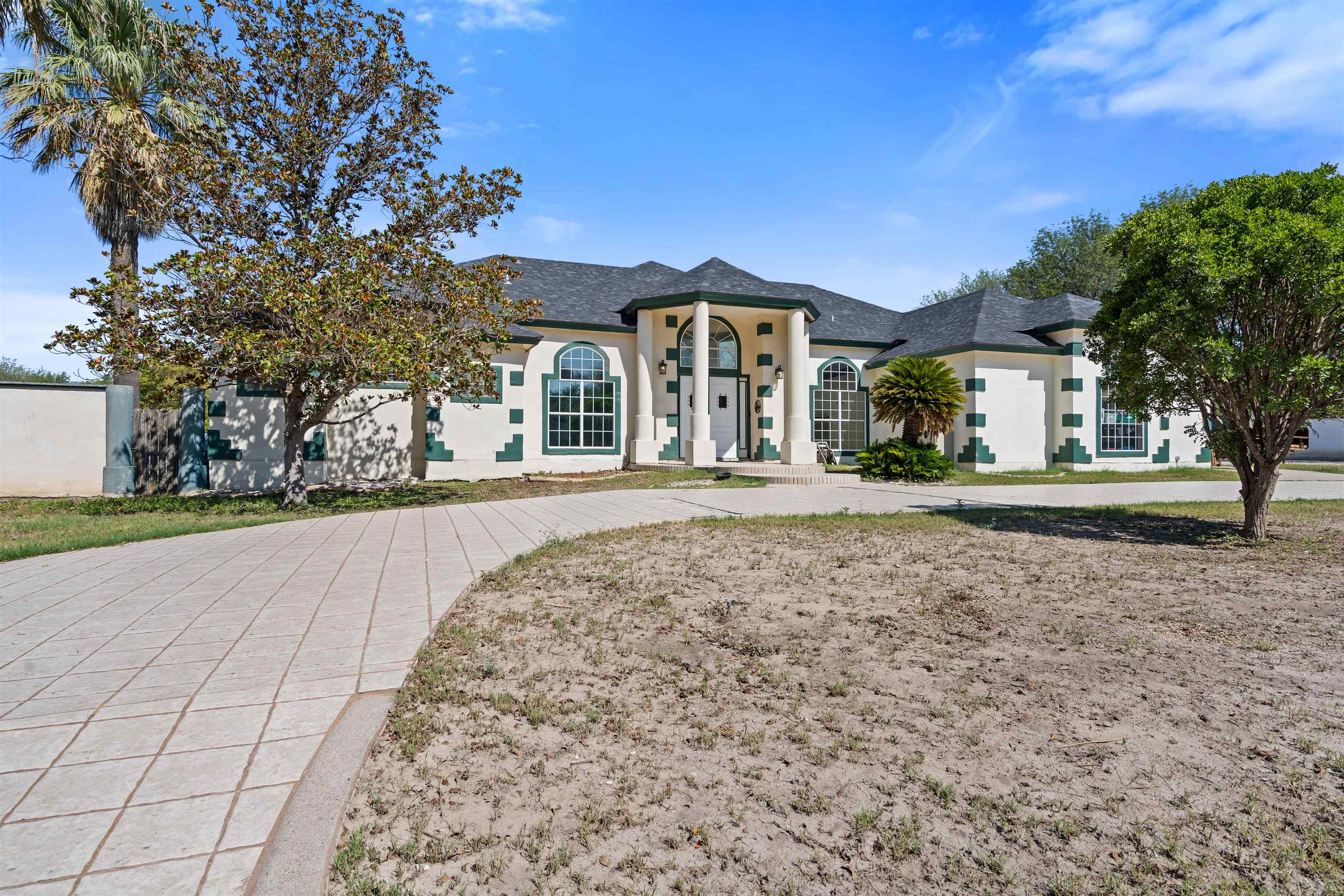 Details for 111 Rincon , Del Rio, TX 78840