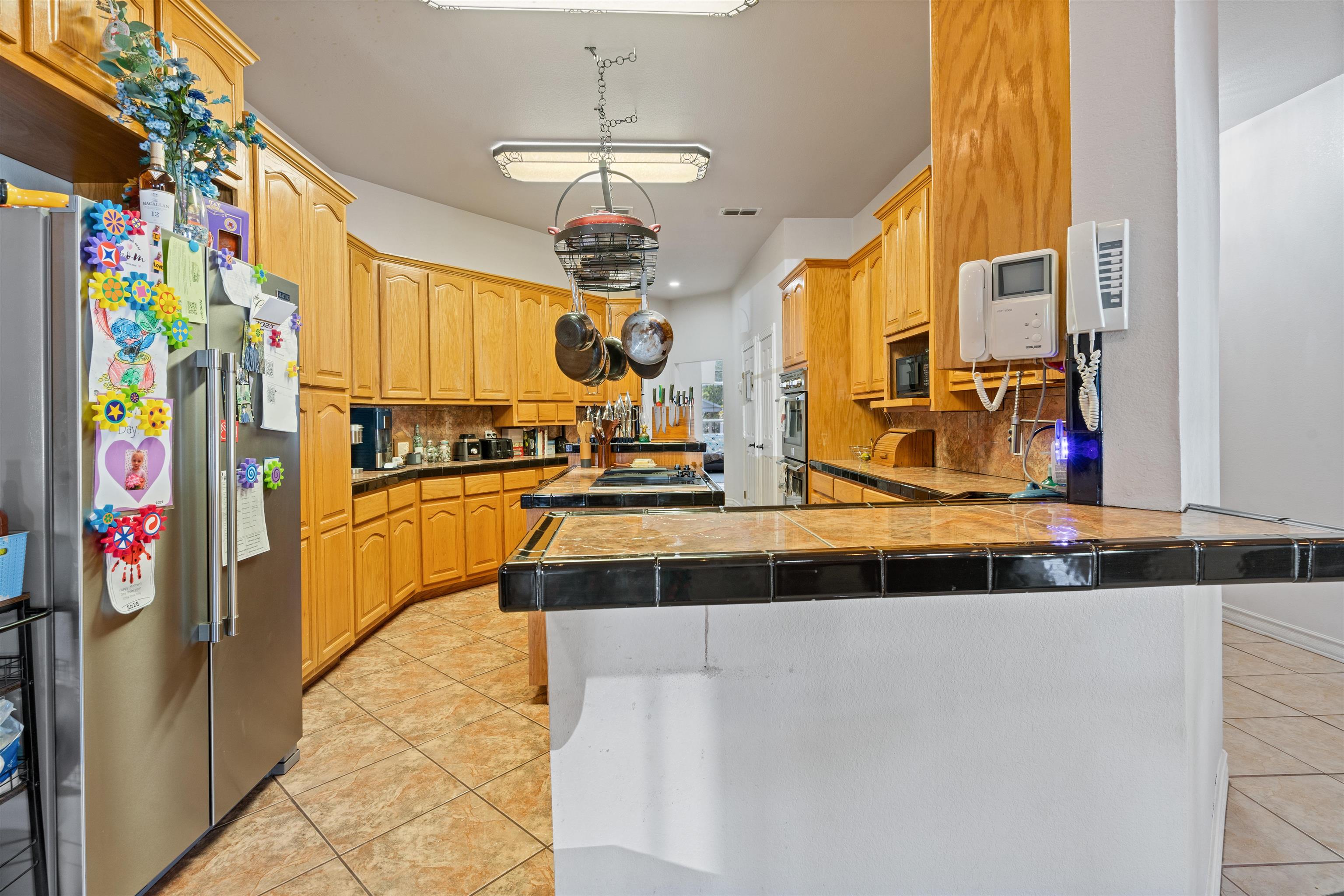 Image 11 of 47 For 111 Rincon