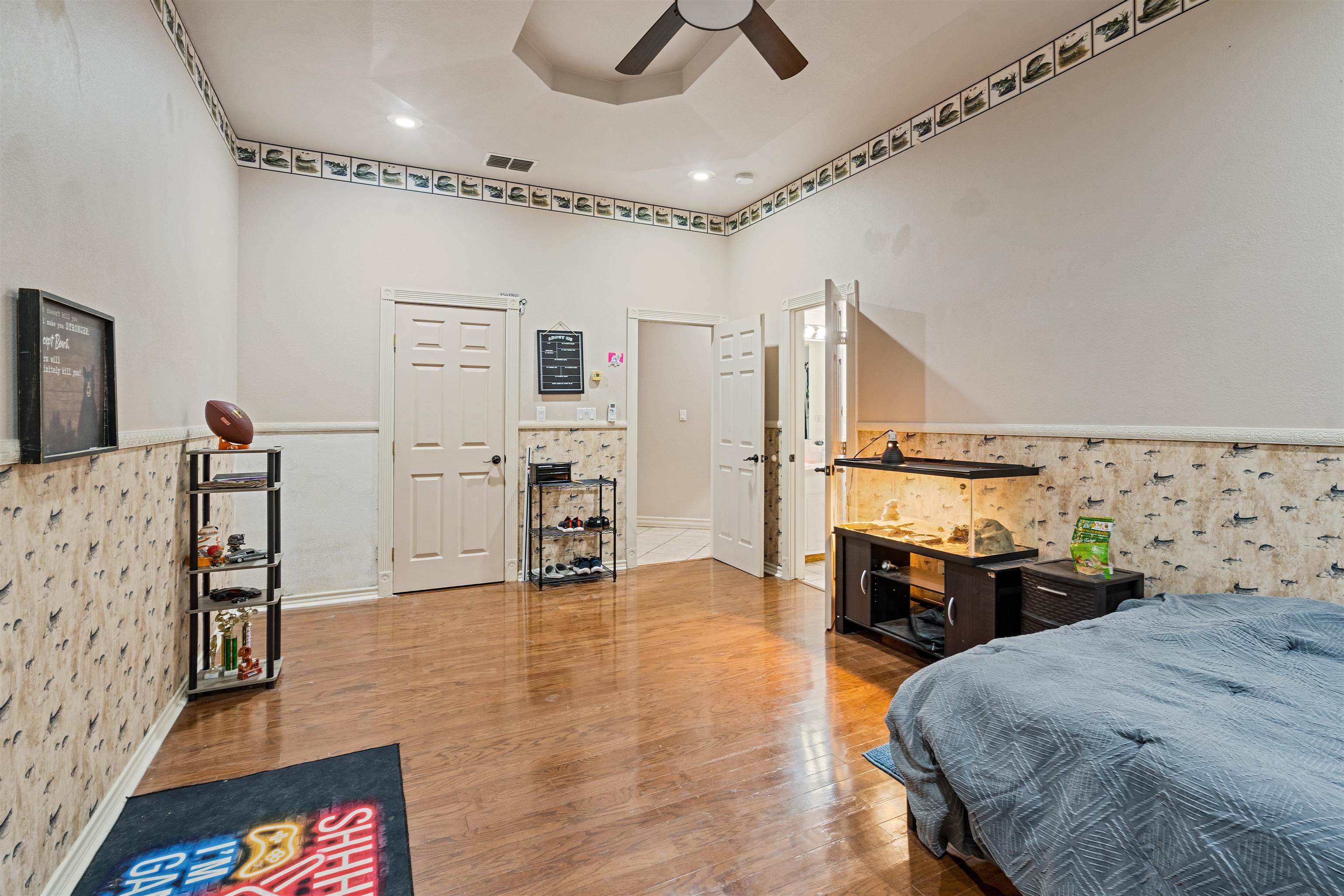 Image 34 of 47 For 111 Rincon