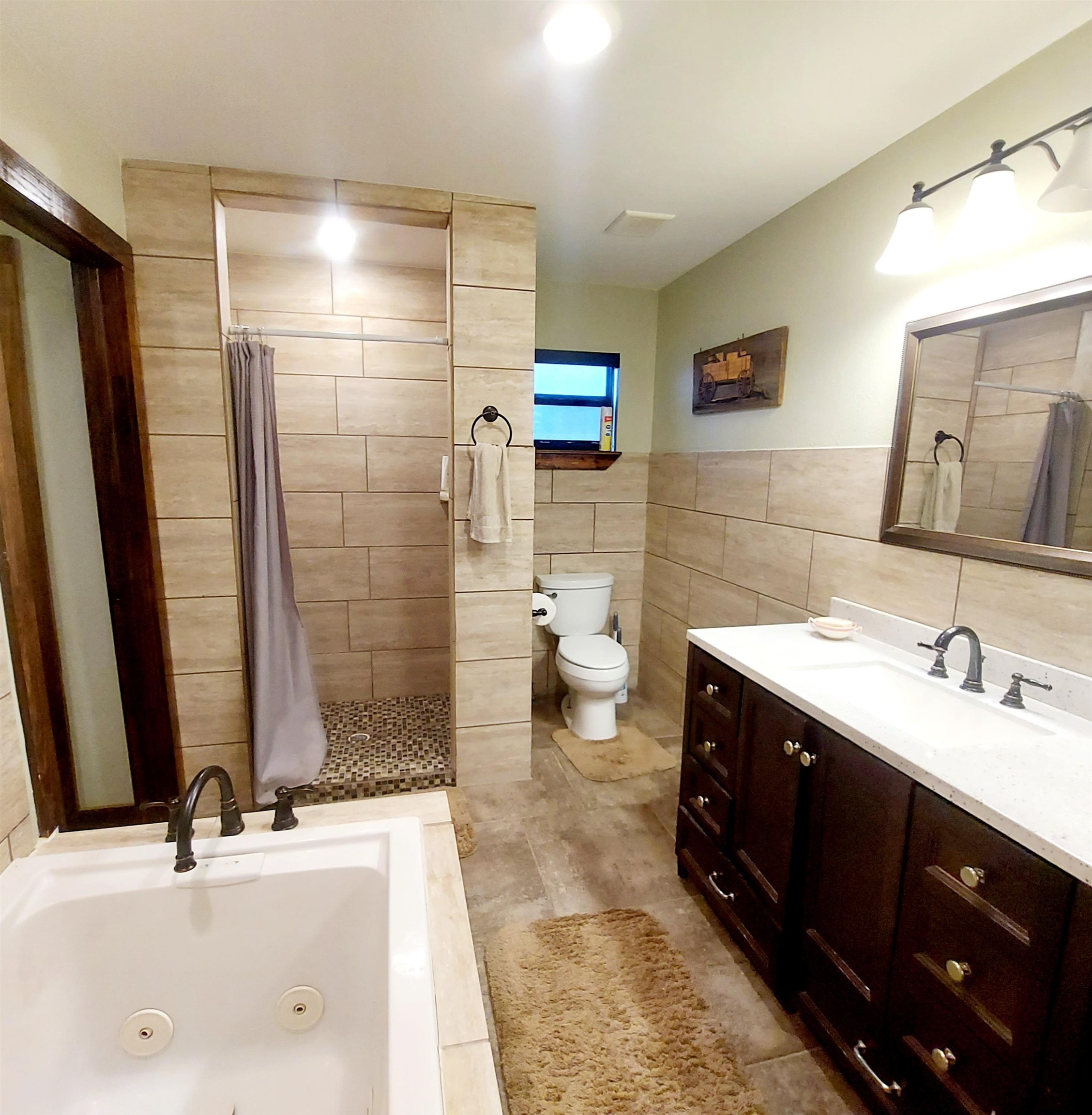 Image 13 of 50 For 95 Alamo  