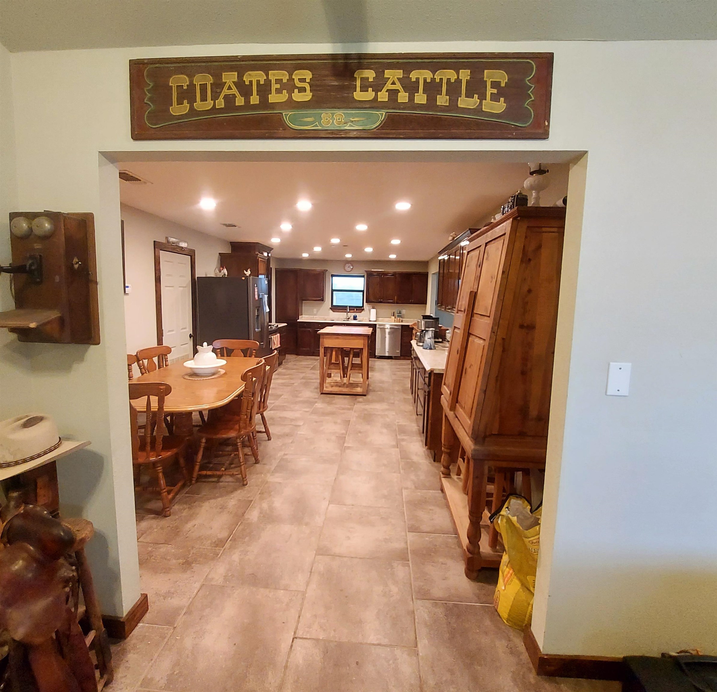 Image 21 of 50 For 95 Alamo  