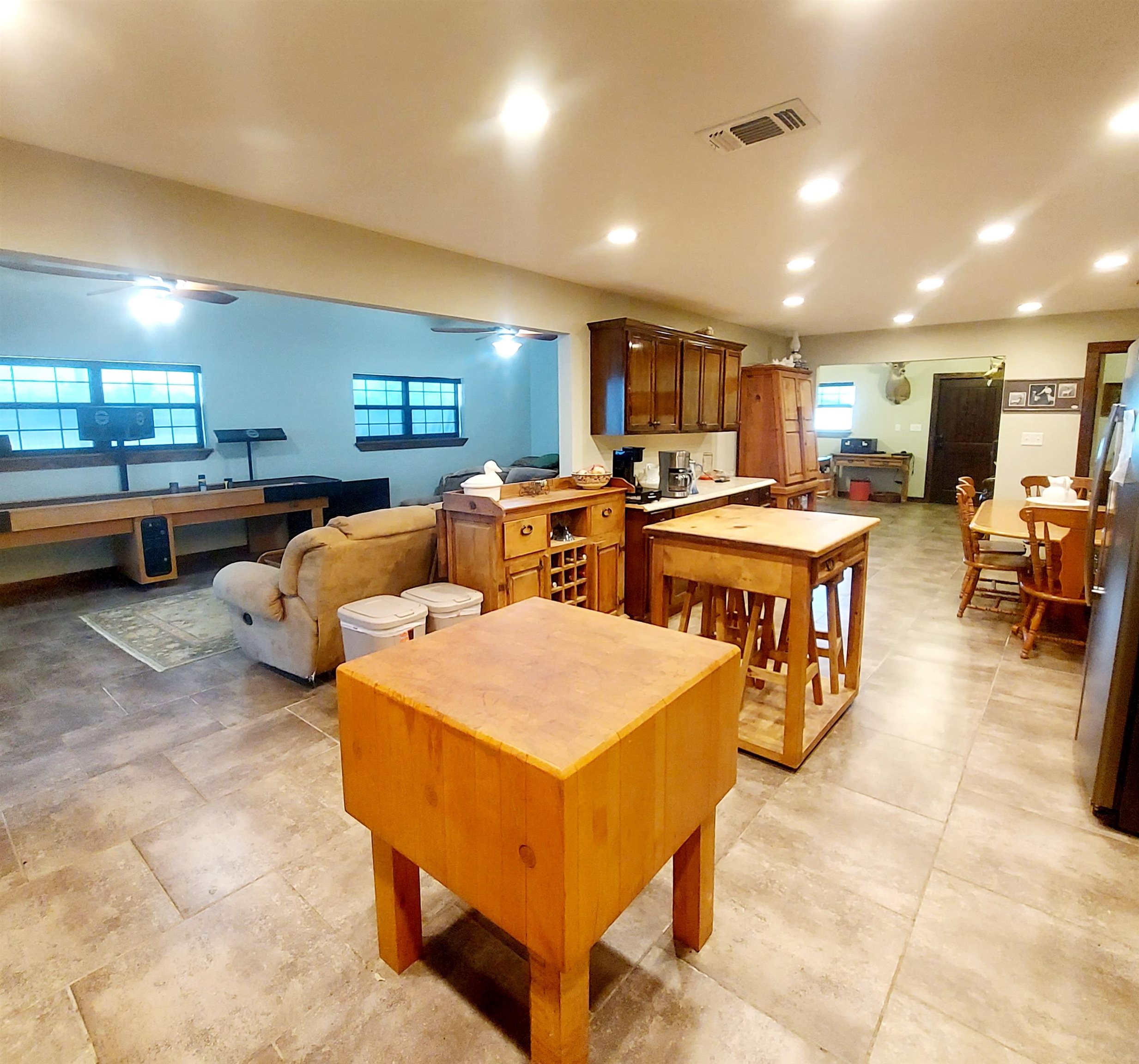 Image 23 of 50 For 95 Alamo  