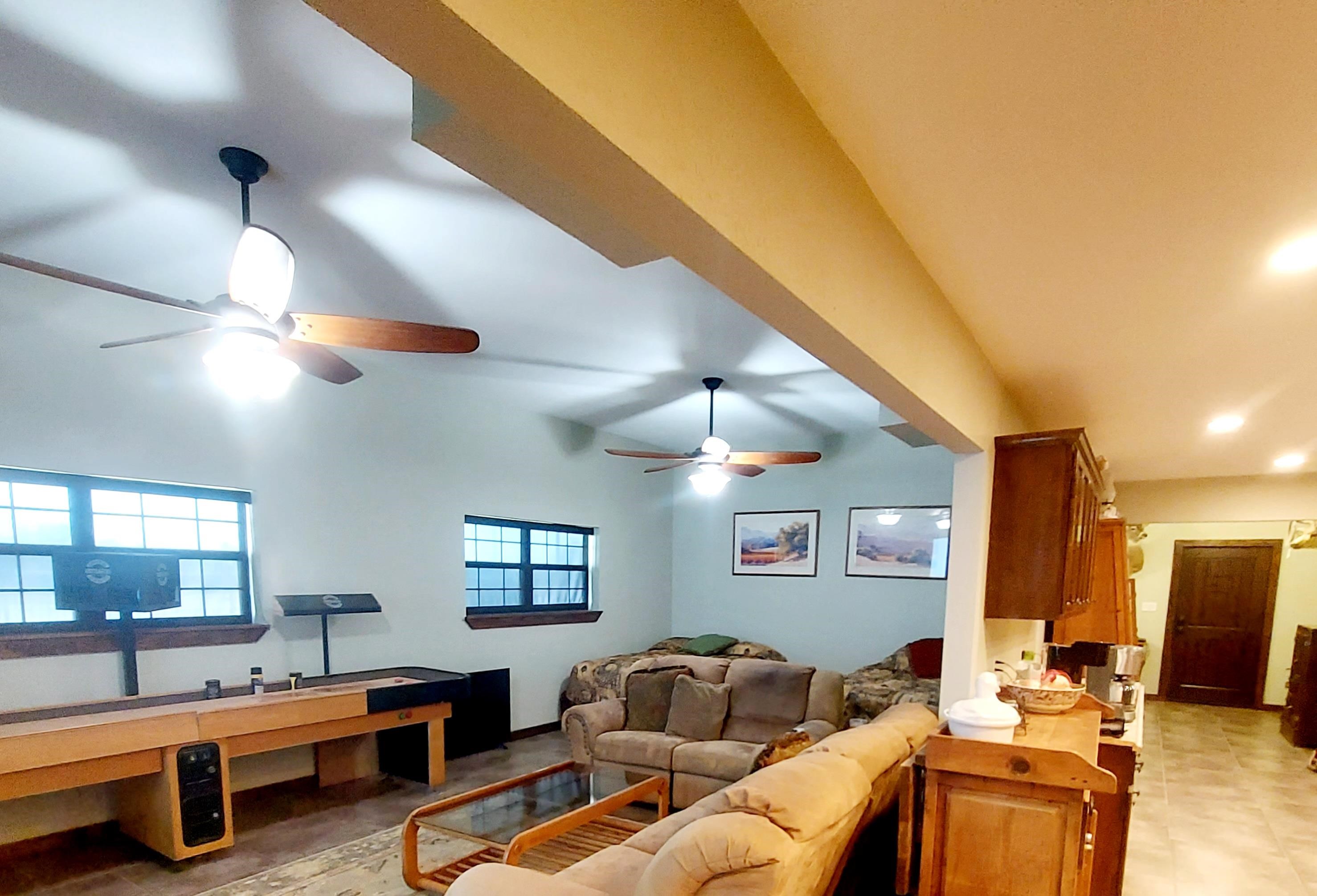 Image 27 of 50 For 95 Alamo  