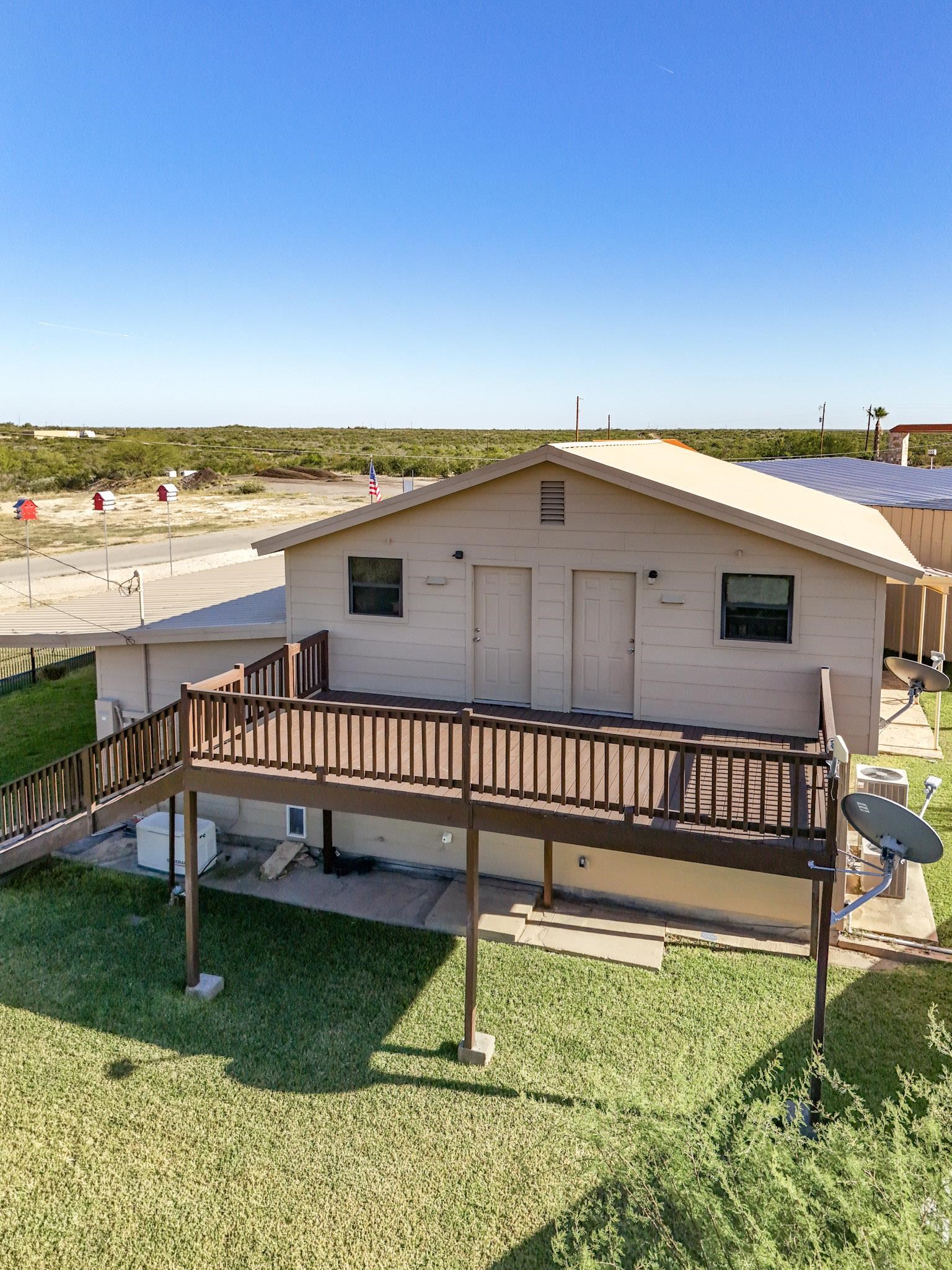 Image 29 of 50 For 95 Alamo  