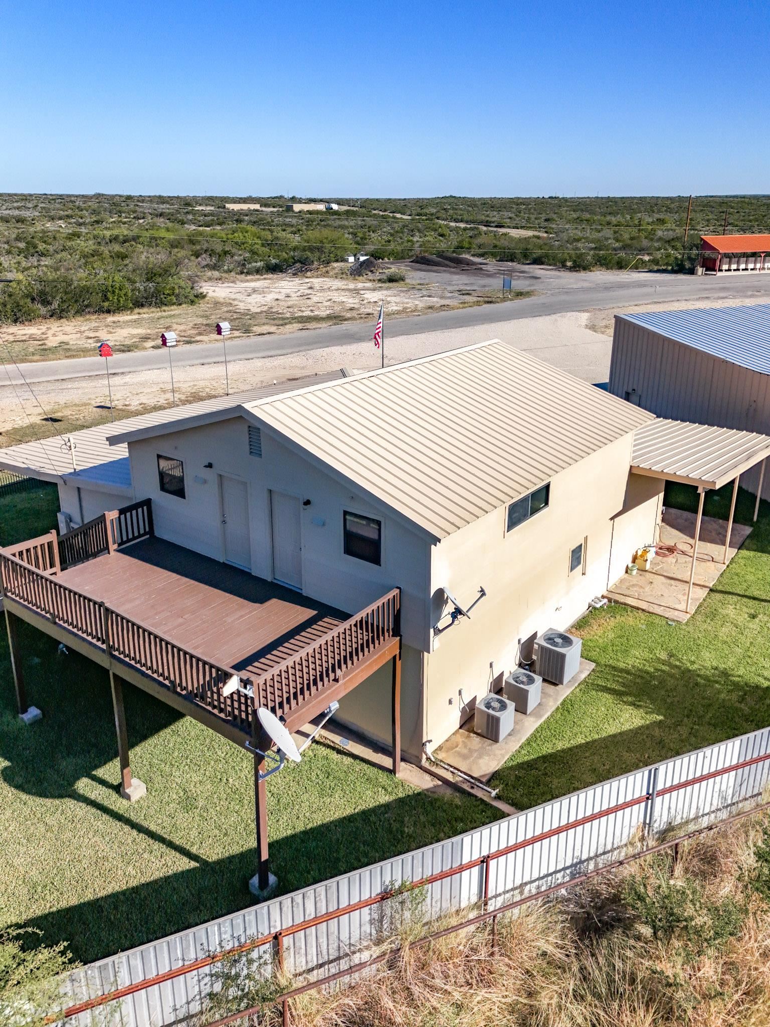 Image 30 of 50 For 95 Alamo  