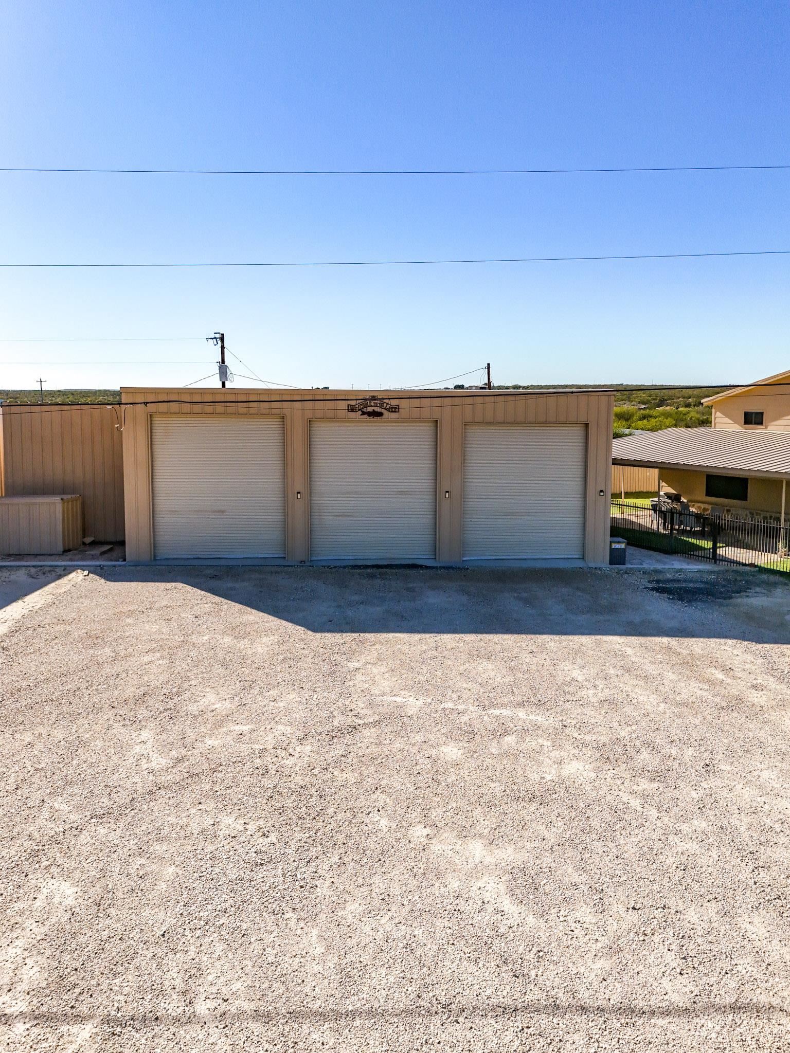 Image 45 of 50 For 95 Alamo  