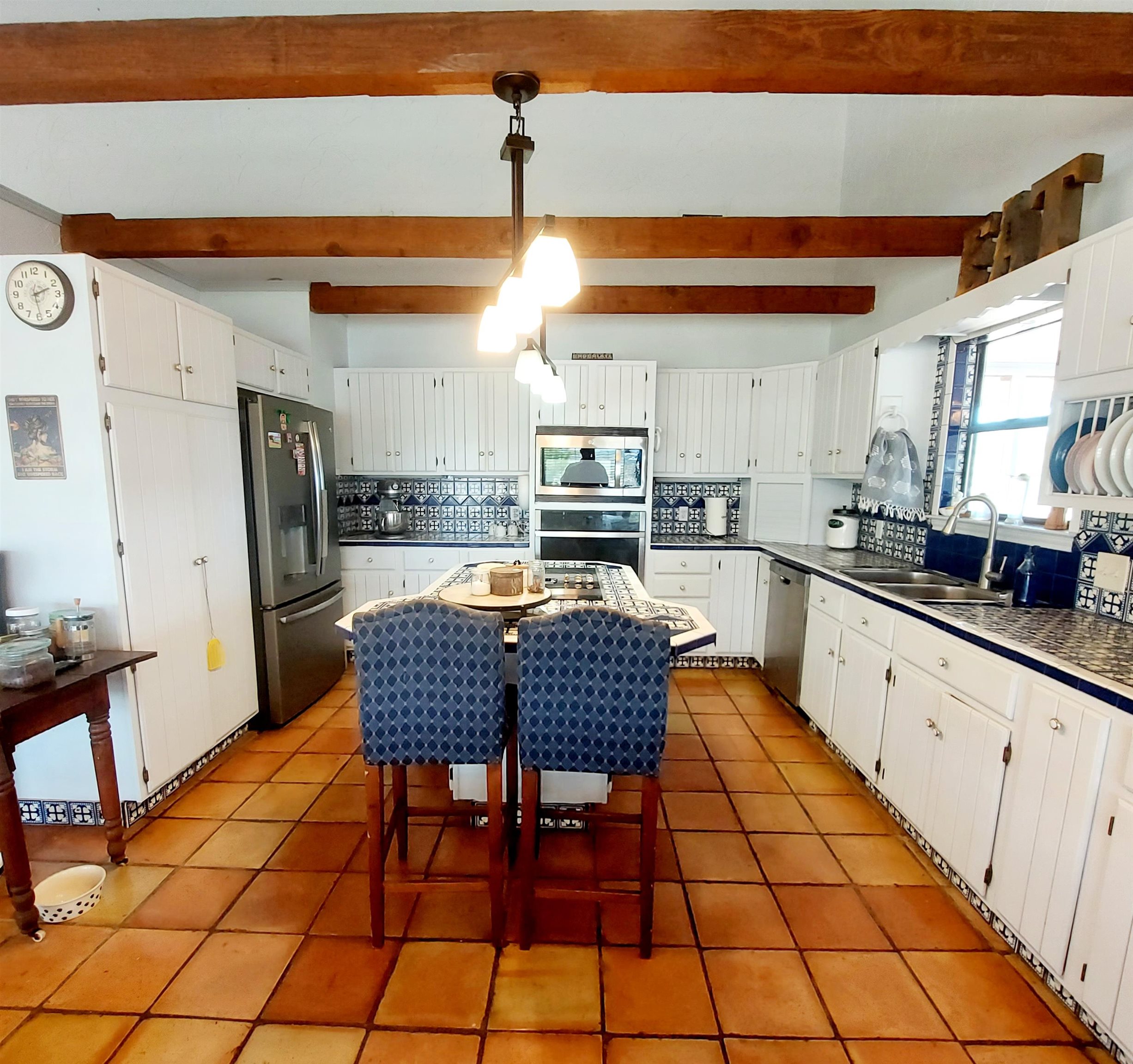 Image 12 of 50 For 585 Palomino